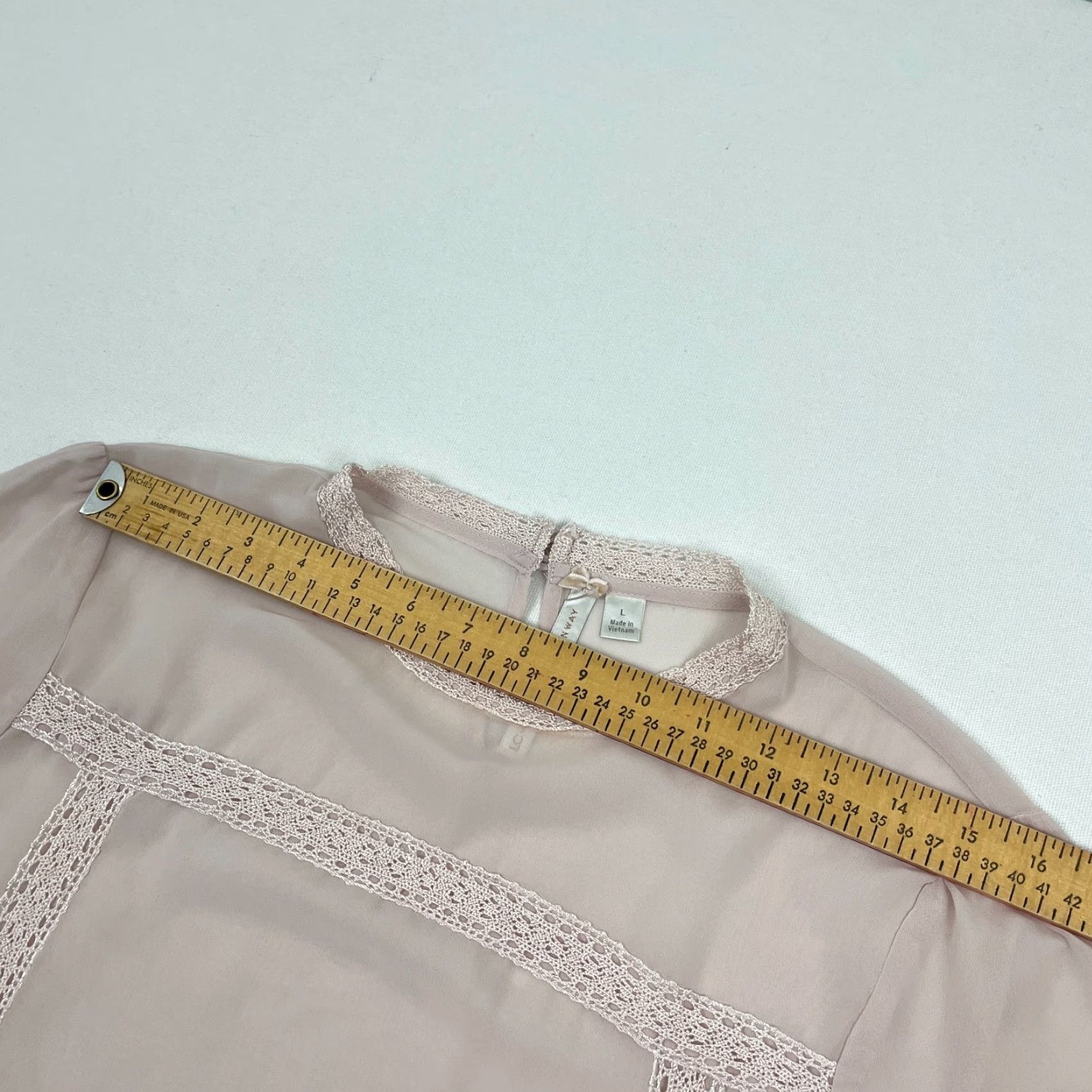 Vintage Lauren Conrad Runway Blouse Womens L Pale Pink Sheer Fairy Lace Layering Top Y2K Shirt Size L / US 10 / IT 46 - 7 Thumbnail