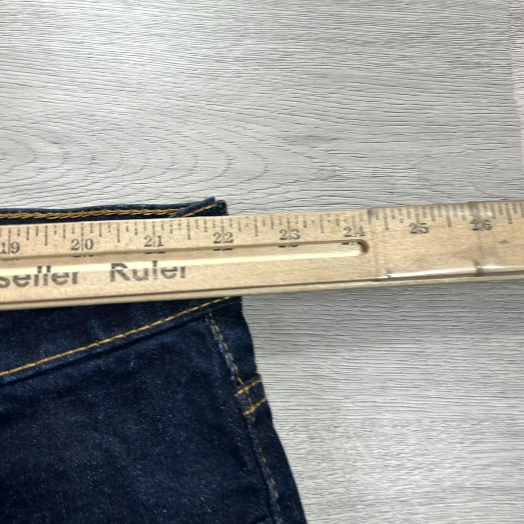 Levi's Levi's 550 Relaxed Jeans Mens W44 L29 Blue Denim Dark Wash Stretch Tapered 550 Jeans Size US 39 - 6 Thumbnail