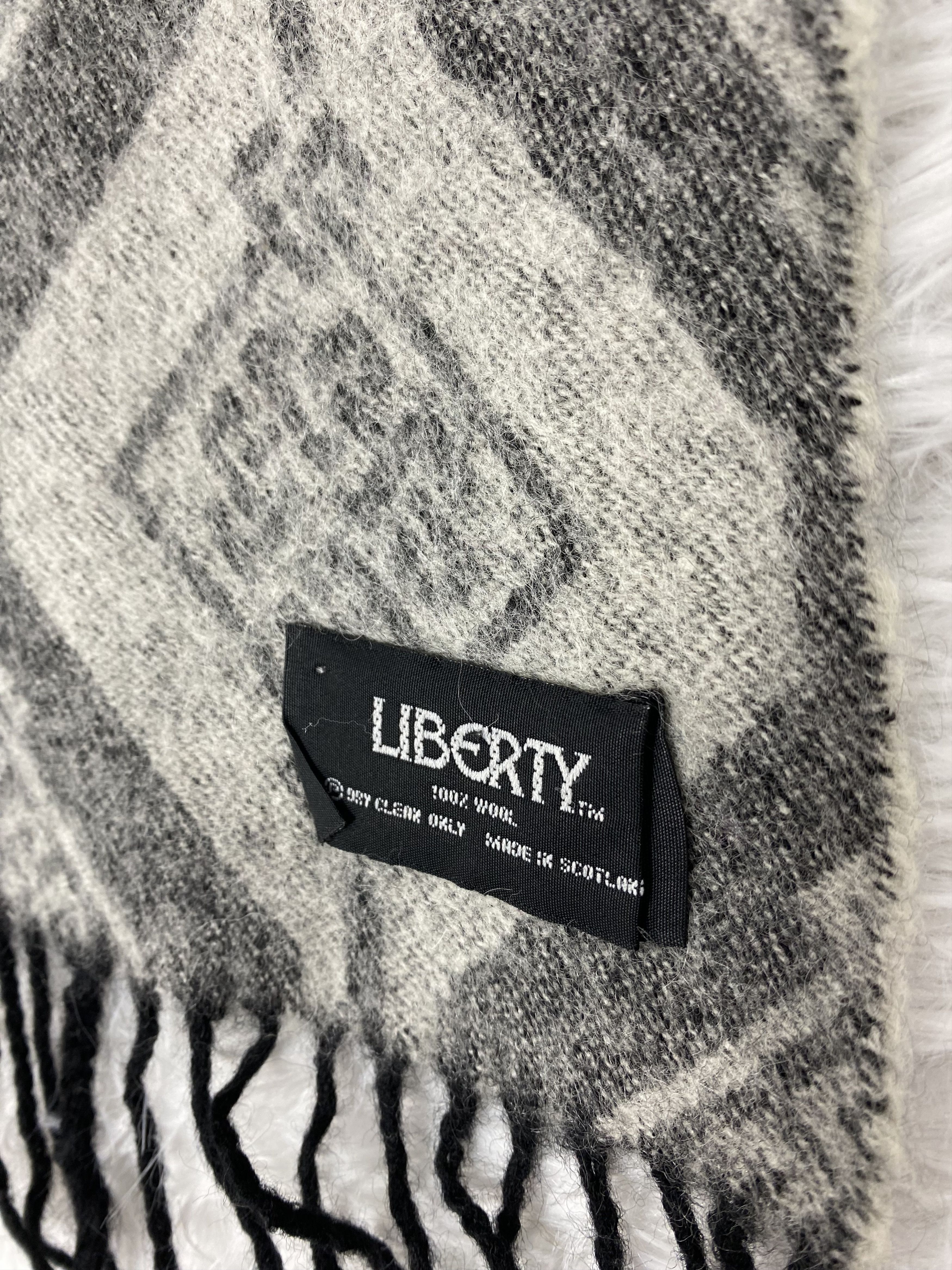 Liberty Vintage Liberty Scarf / Muffler Neckwear PM0012 Size ONE SIZE - 2 Thumbnail