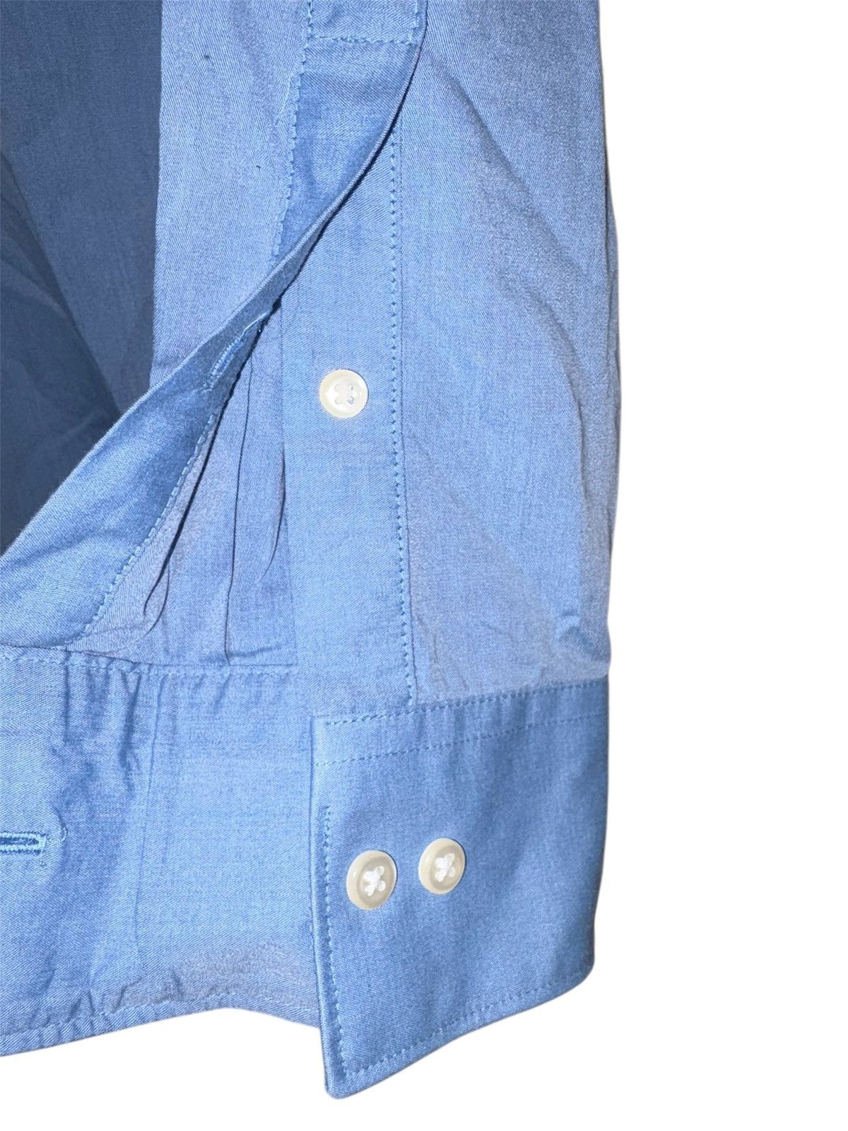 Van Heusen Van Heusen Blue Chambray Fitted Button Up LS Dress Shirt Size US M / EU 48-50 / 2 - 12 Thumbnail