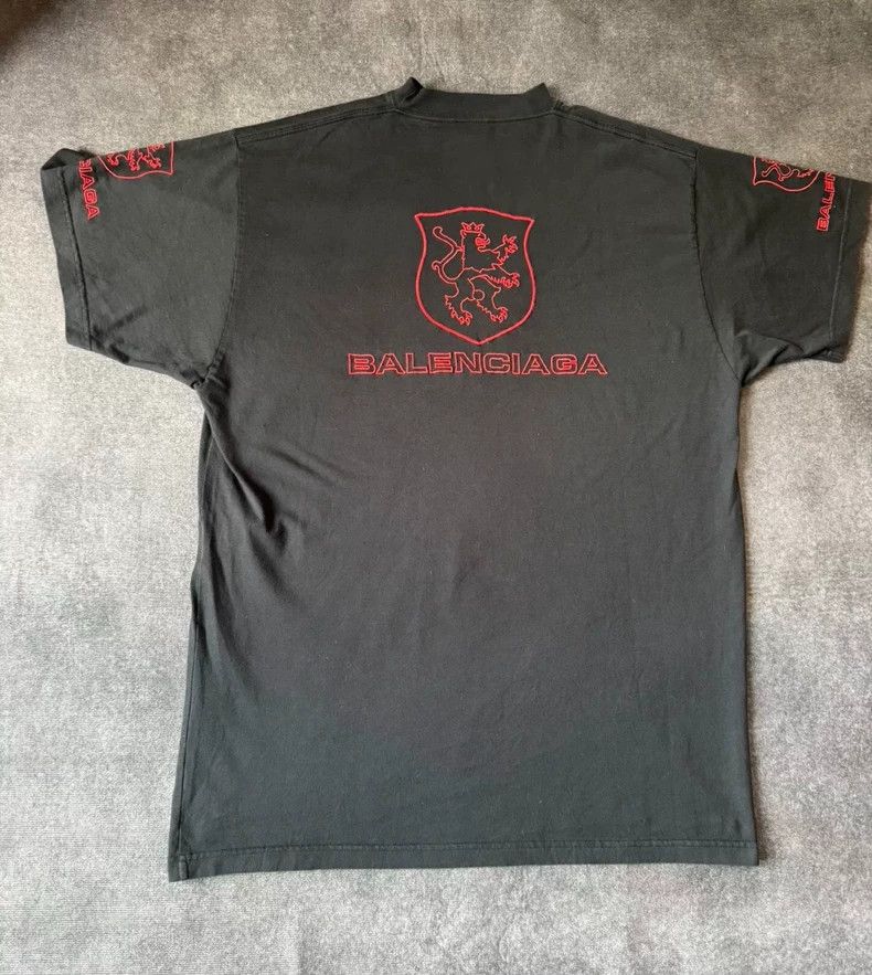 Balenciaga Balenciaga Water-Washed Black and Red Retro Plain Knit Ove Size US S / EU 44-46 / 1 - 2 Thumbnail