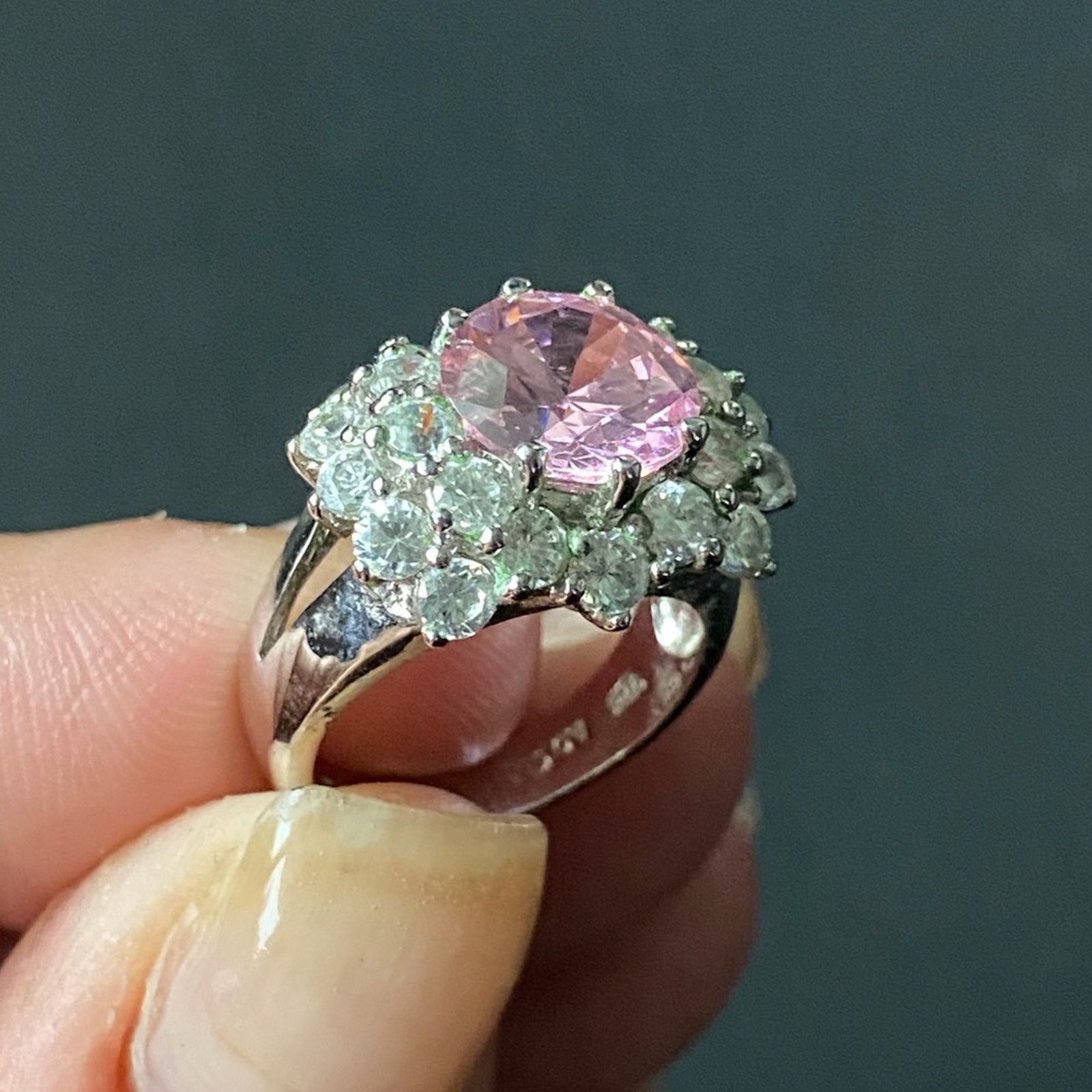Vintage Costume Pink Rose Quartz And CZ Stone Ring Size ONE SIZE - 1 Thumbnail