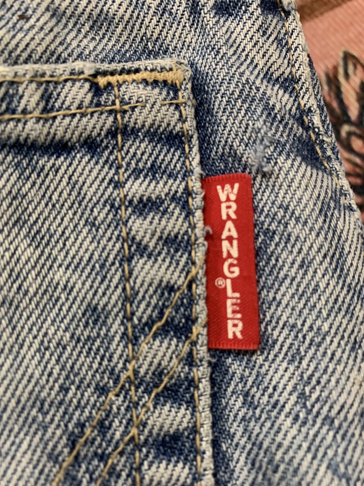 Wrangler Vintage Wrangler Distressed Denim Size US 33 - 15 Thumbnail