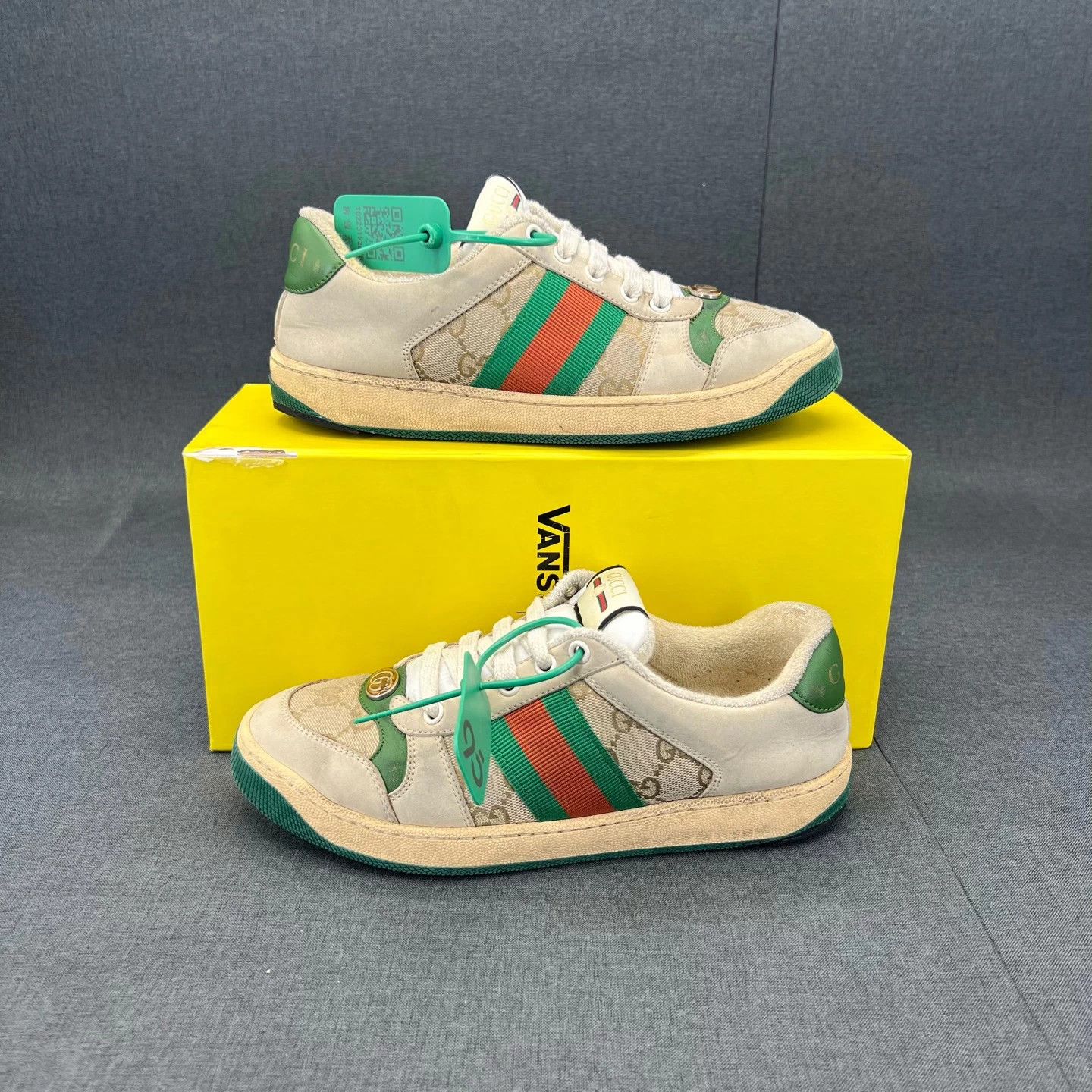 Gucci Gucci Enamel Distressed Sneakers Grey Green 37.5 Size US 7.5 / IT 37.5 - 2 Thumbnail