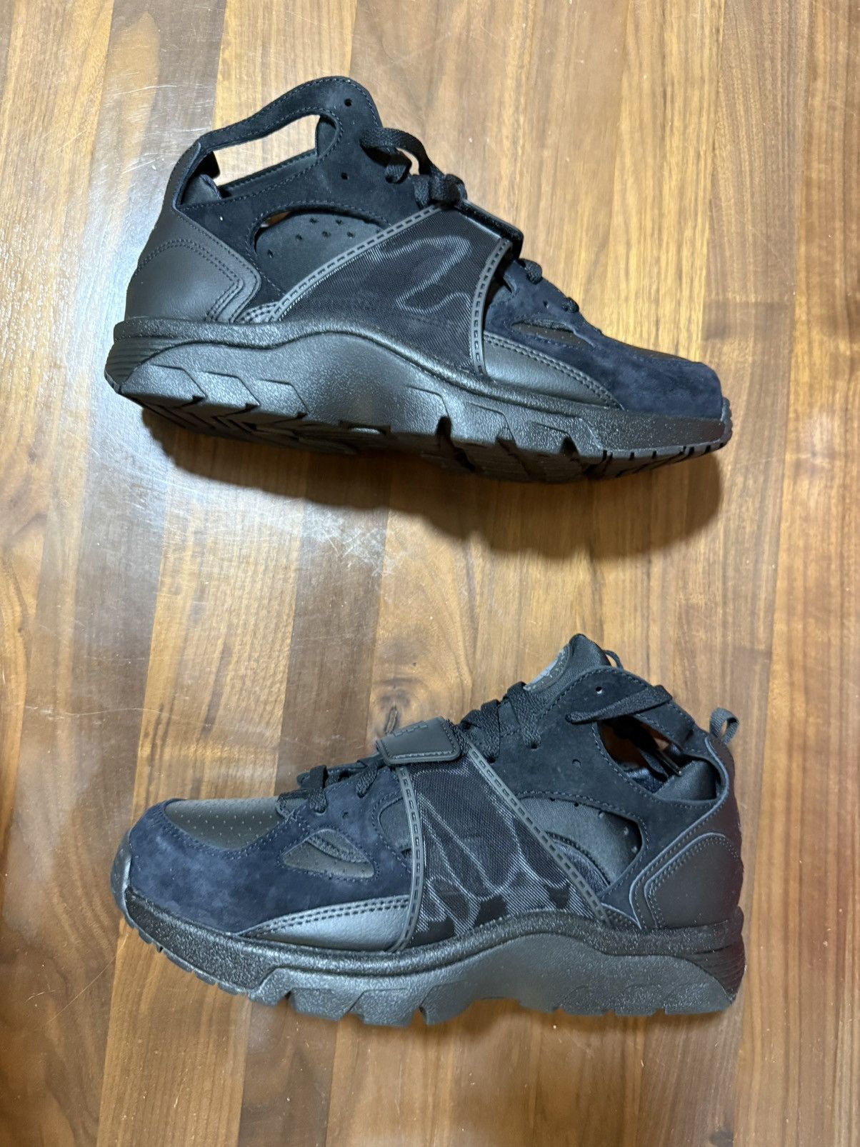 Nike Nike Air Trainer Huarache Triple Black Retro Size 11.5 Size US 11.5 / EU 44-45 - 2 Thumbnail