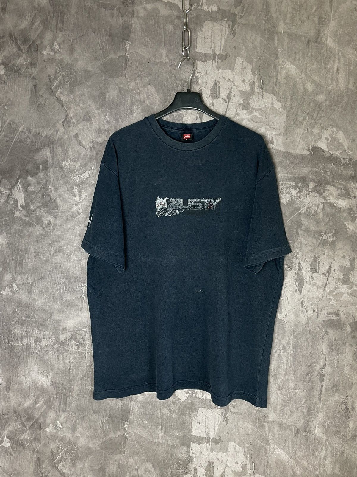 Quiksilver × Rusty Vintage Rusty T Shirt 90s Surf style Spellout Big Logo Size US XL / EU 56 / 4 - 1 Thumbnail