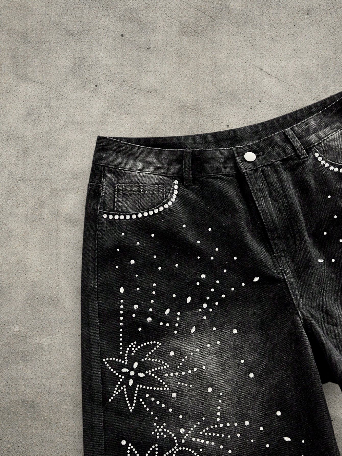 Vintage Dark gray rhinestone shorts Size US 34 / EU 50 - 3 Thumbnail