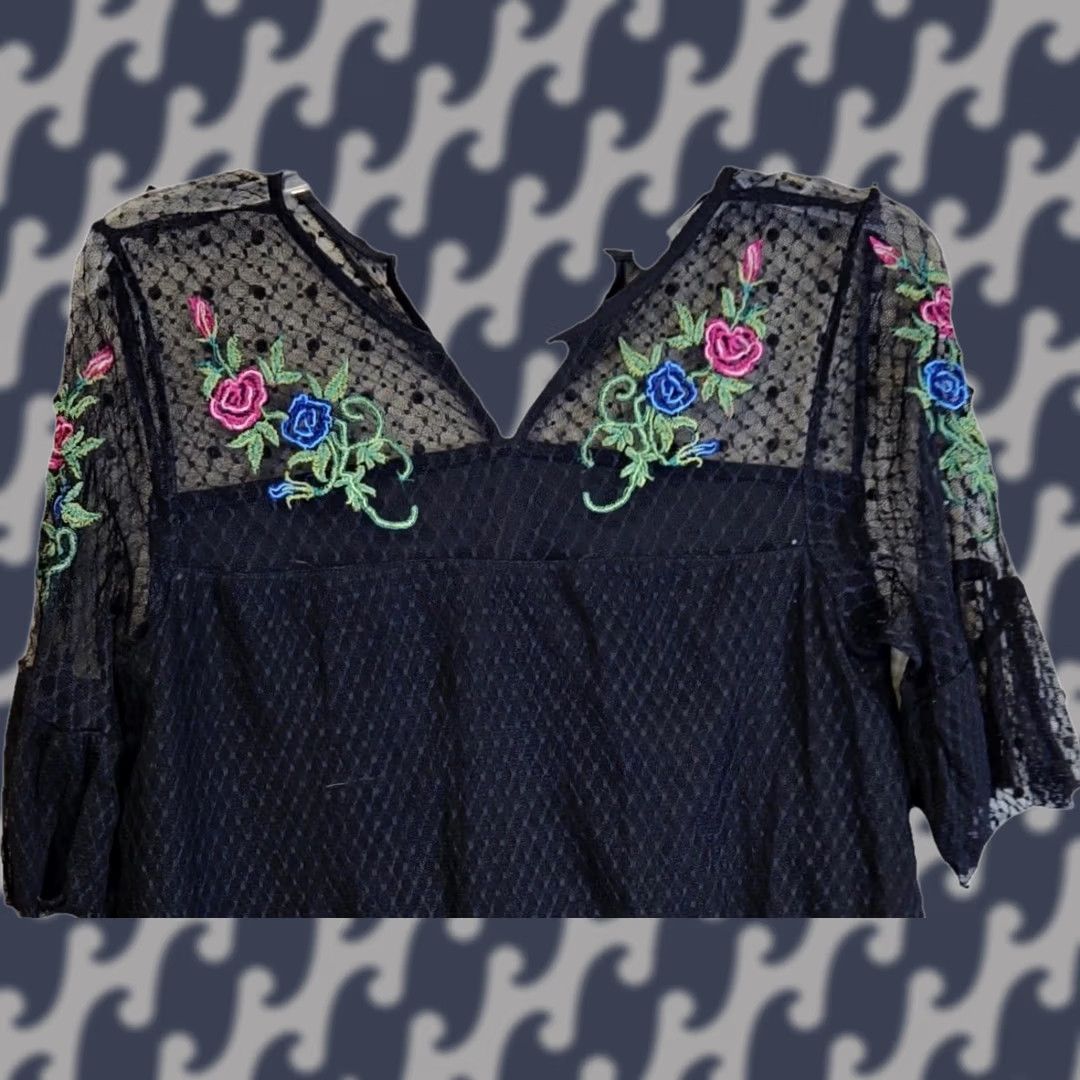 Vintage Valerie Stevens Blouse Puff Sleeve Floral Lace Embroidered Black S Women Regular Size S / US 4 / IT 40 - 1 Thumbnail