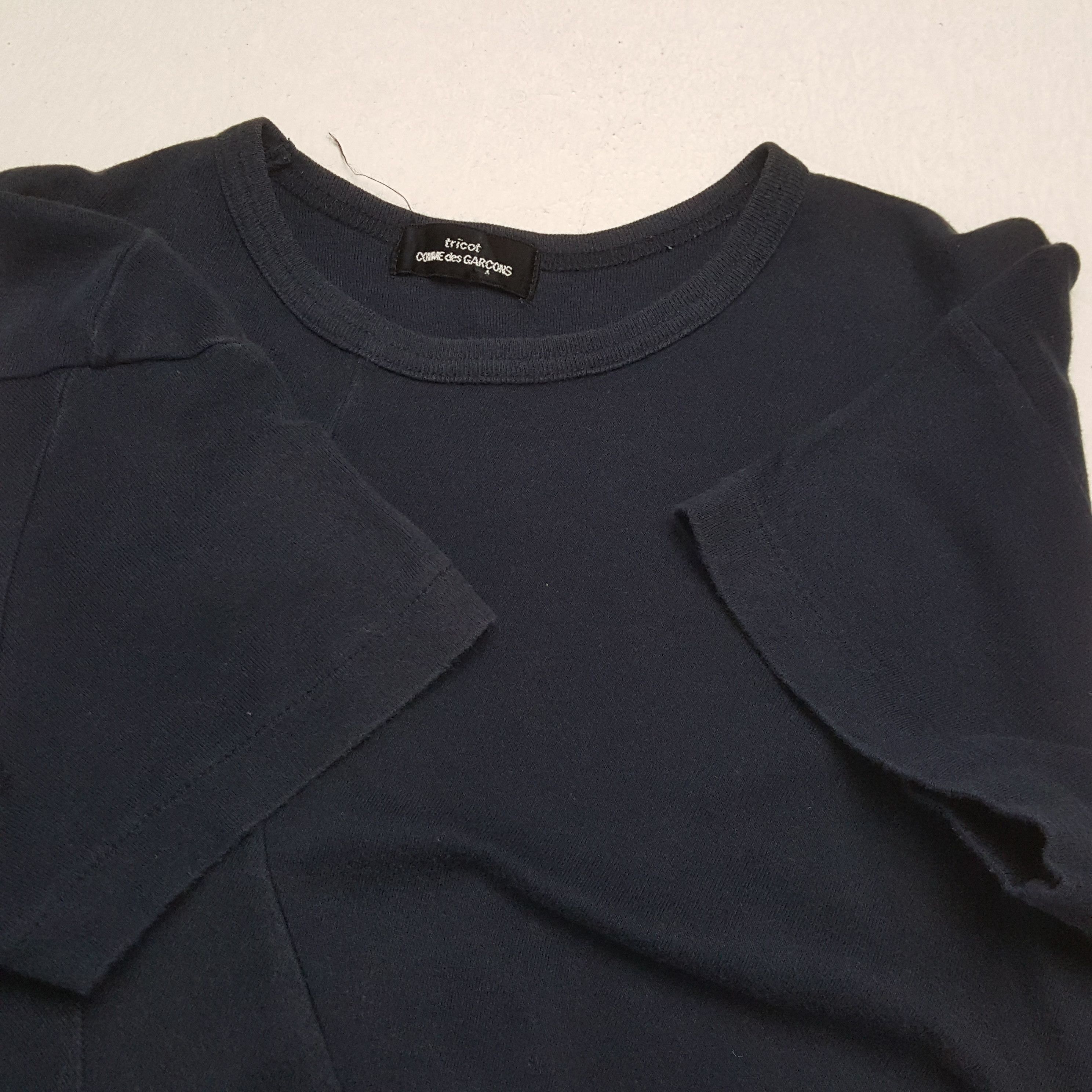 Japanese Brand × Tricot Comme des Garcons × Vintage TRICOT COMME DES GARCONS Japanese Brand Designer Tshirt Size S / US 4 / IT 40 - 6 Thumbnail