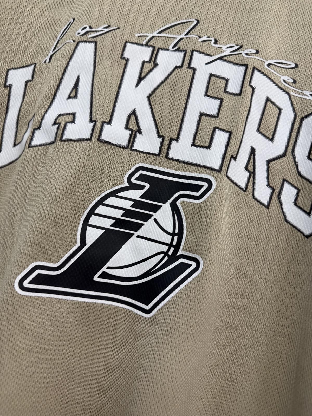 NBA Los Angeles Lakers Beige Basketball Jersey T-Shirt Size ONE SIZE - 3 Thumbnail