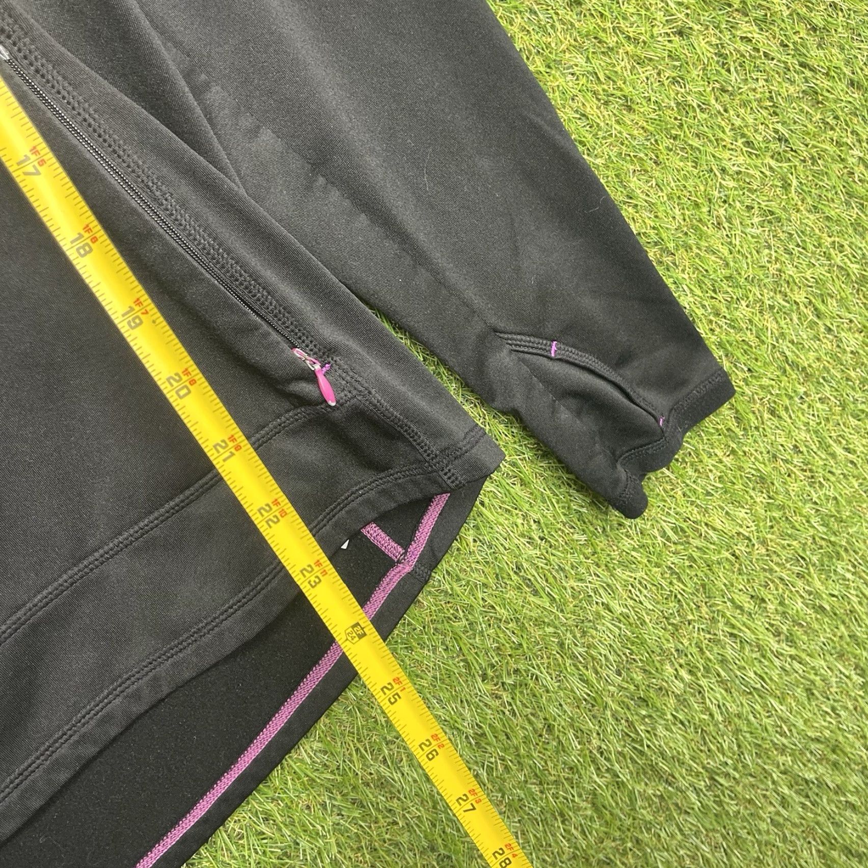Athleta Athleta Hoodie Womens M Black Pullover Plushtec Wrap Front Long Sleeve Gym Size M / US 6-8 / IT 42-44 - 3 Thumbnail