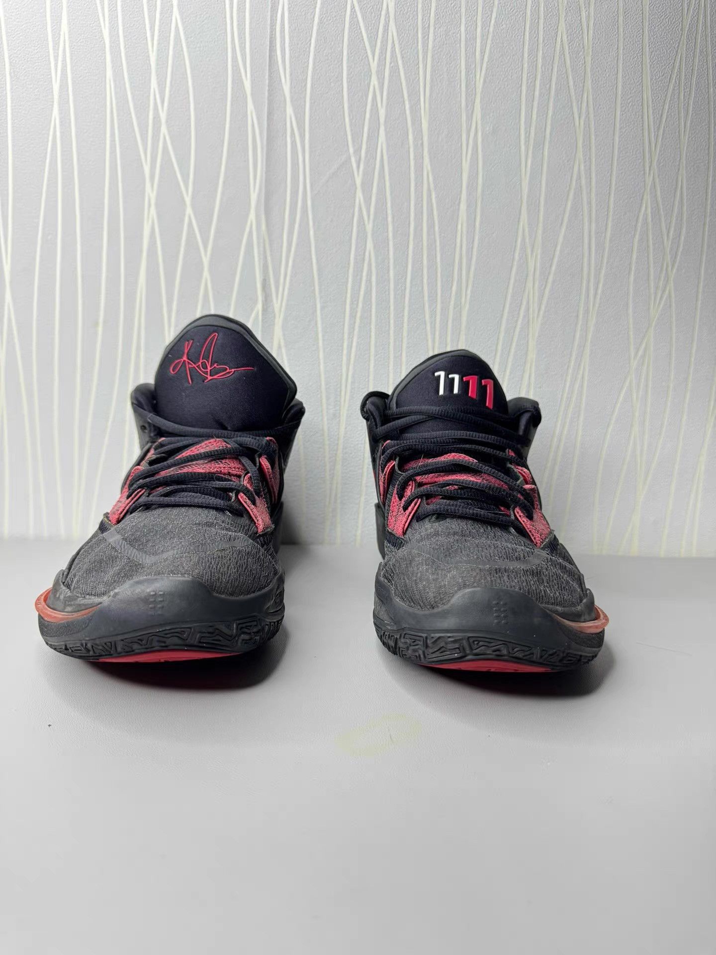 Nike Nike Kyrie Infinity, for actual combat and training Q10 Size US 10 / EU 43 - 3 Thumbnail