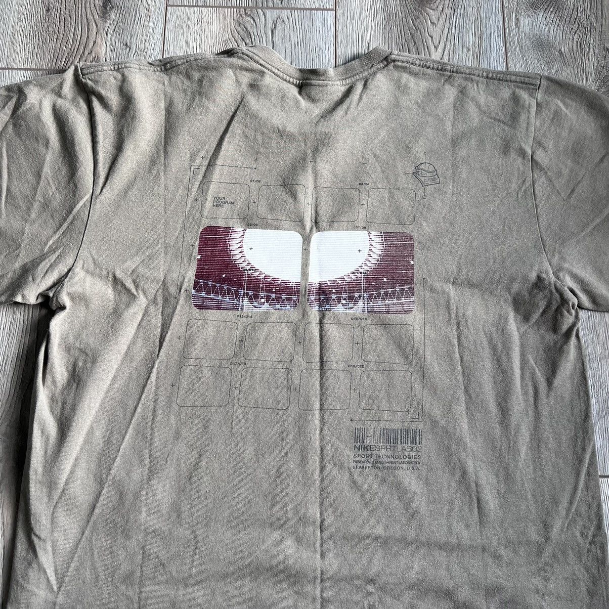 Jordan Brand Vintage Nike Tee Size US L / EU 52-54 / 3 - 8 Thumbnail