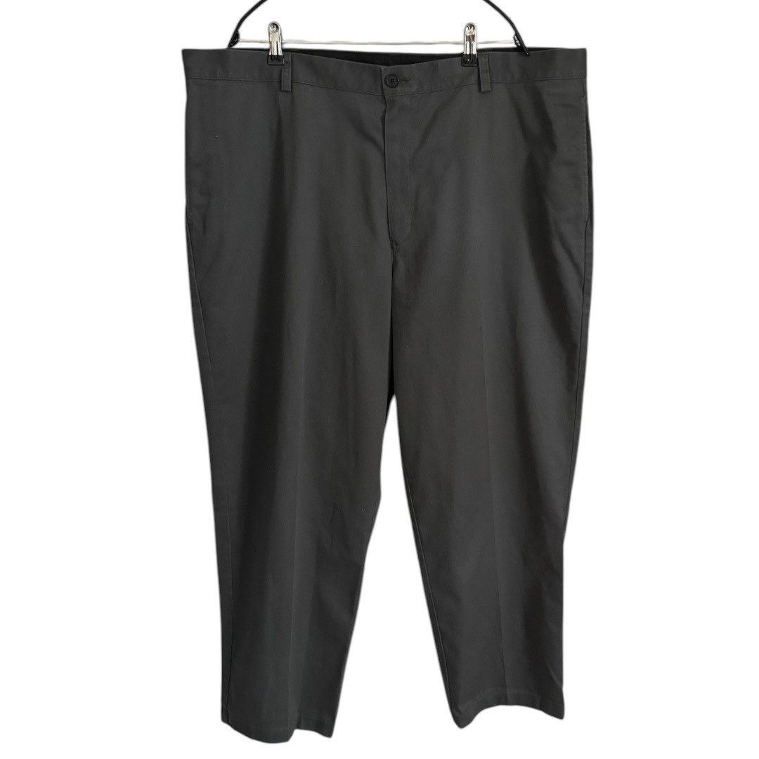 L.L. Bean LL Bean Mens Natural Fit Waist Pants Gray Size 44x30 Size US 44 / EU 60 - 1 Thumbnail