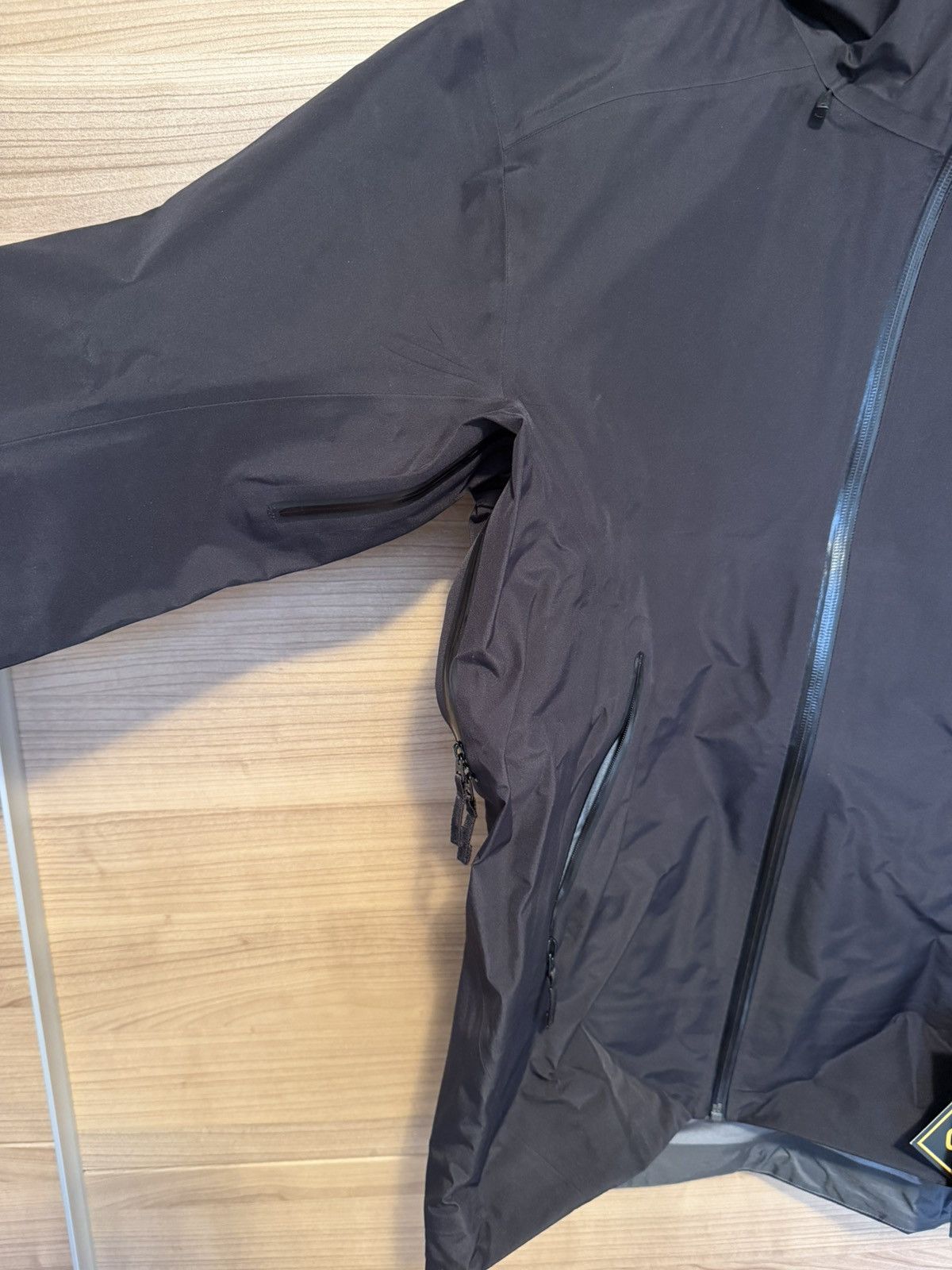Arc'teryx Arcteryx Beta LT Jacket Black Size US S / EU 44-46 / 1 - 3 Thumbnail