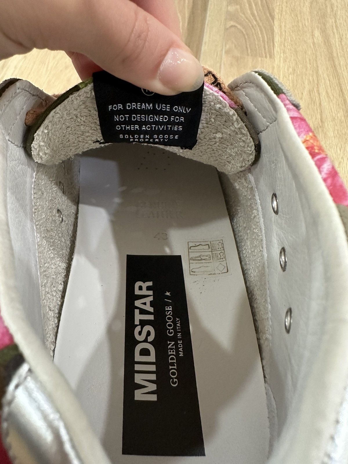Golden Goose Golden Goose Mid Star Camouflage with Hawaiian Floral Design Size US 10 / EU 43 - 8 Thumbnail