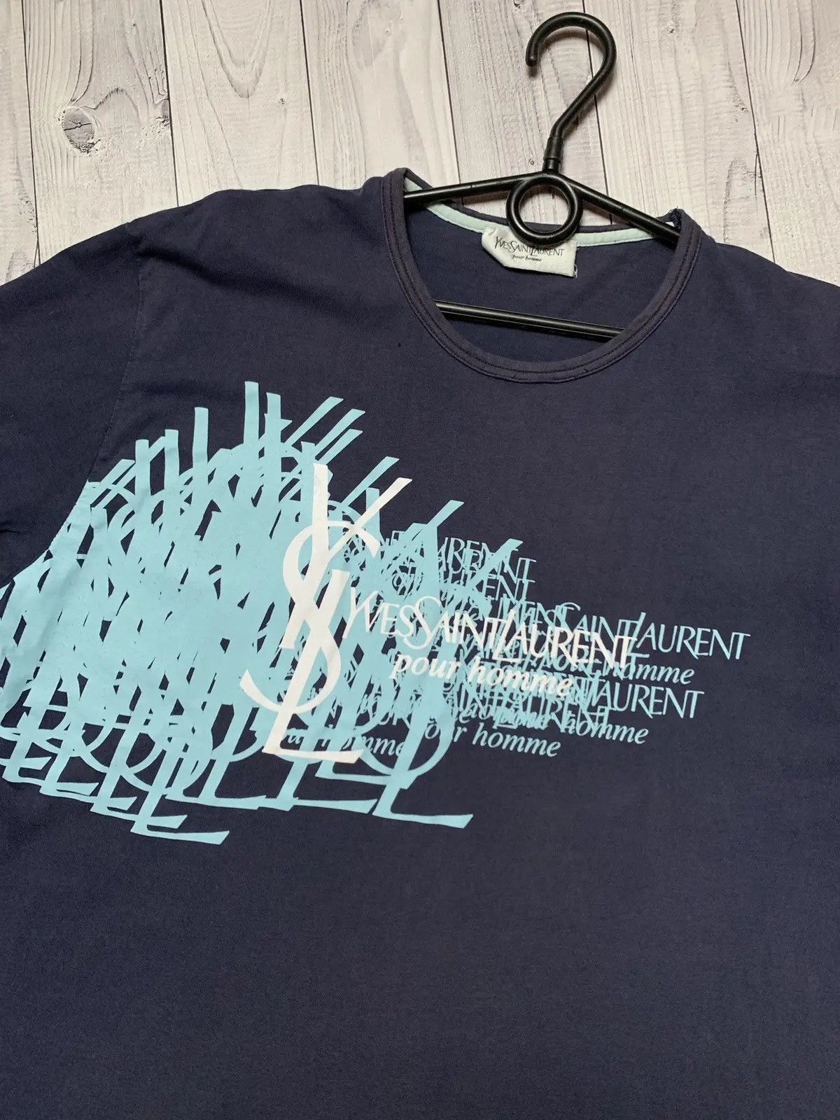 Yves Saint Laurent Vintage Tee Yves Saint Laurent big central logo YSL Size US L / EU 52-54 / 3 - 2 Thumbnail