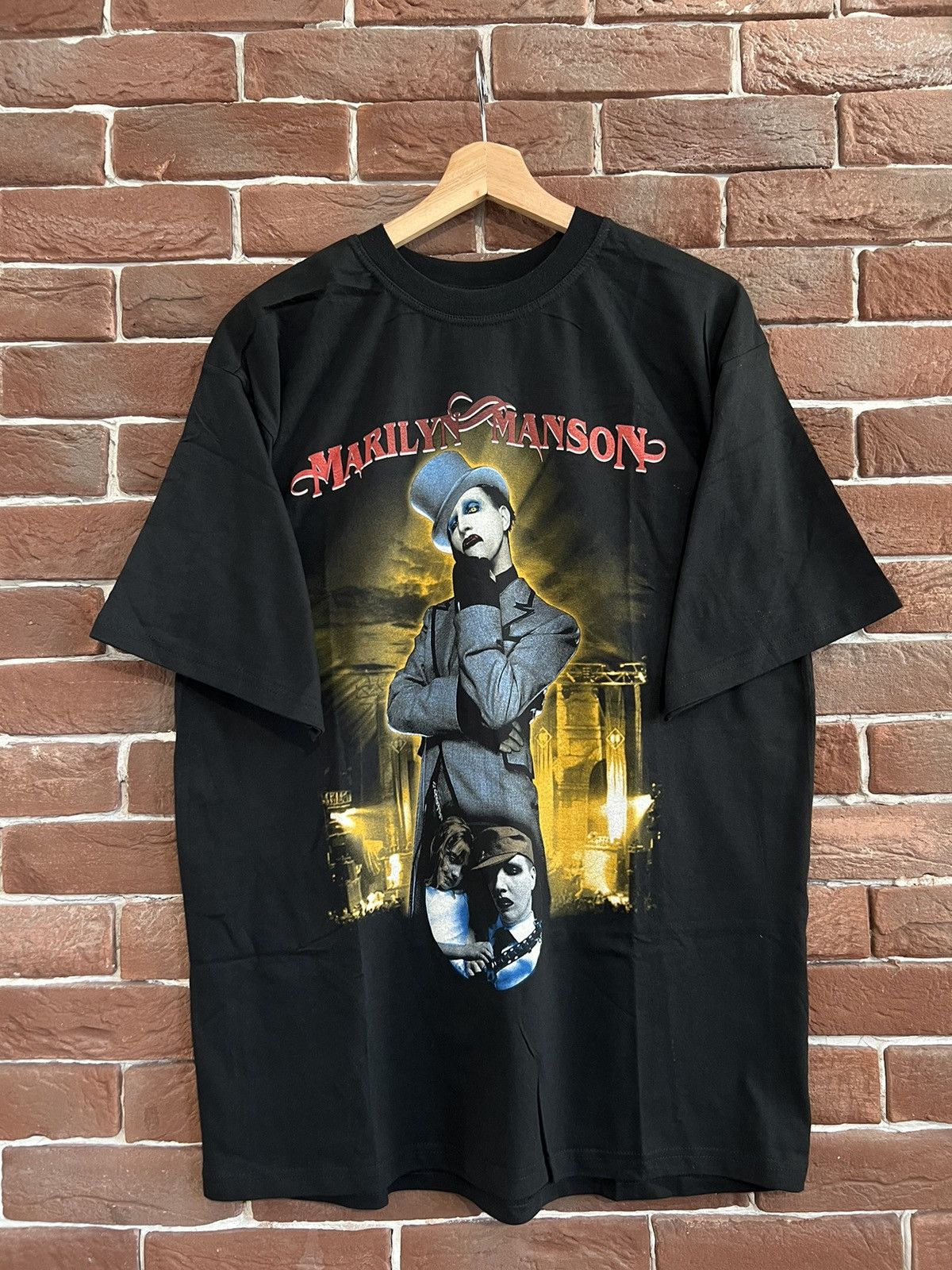 Band Tees Marilyn Manson Grotesque Vintage 00s Band Tee Rock Rare Size US XL / EU 56 / 4 - 1 Thumbnail