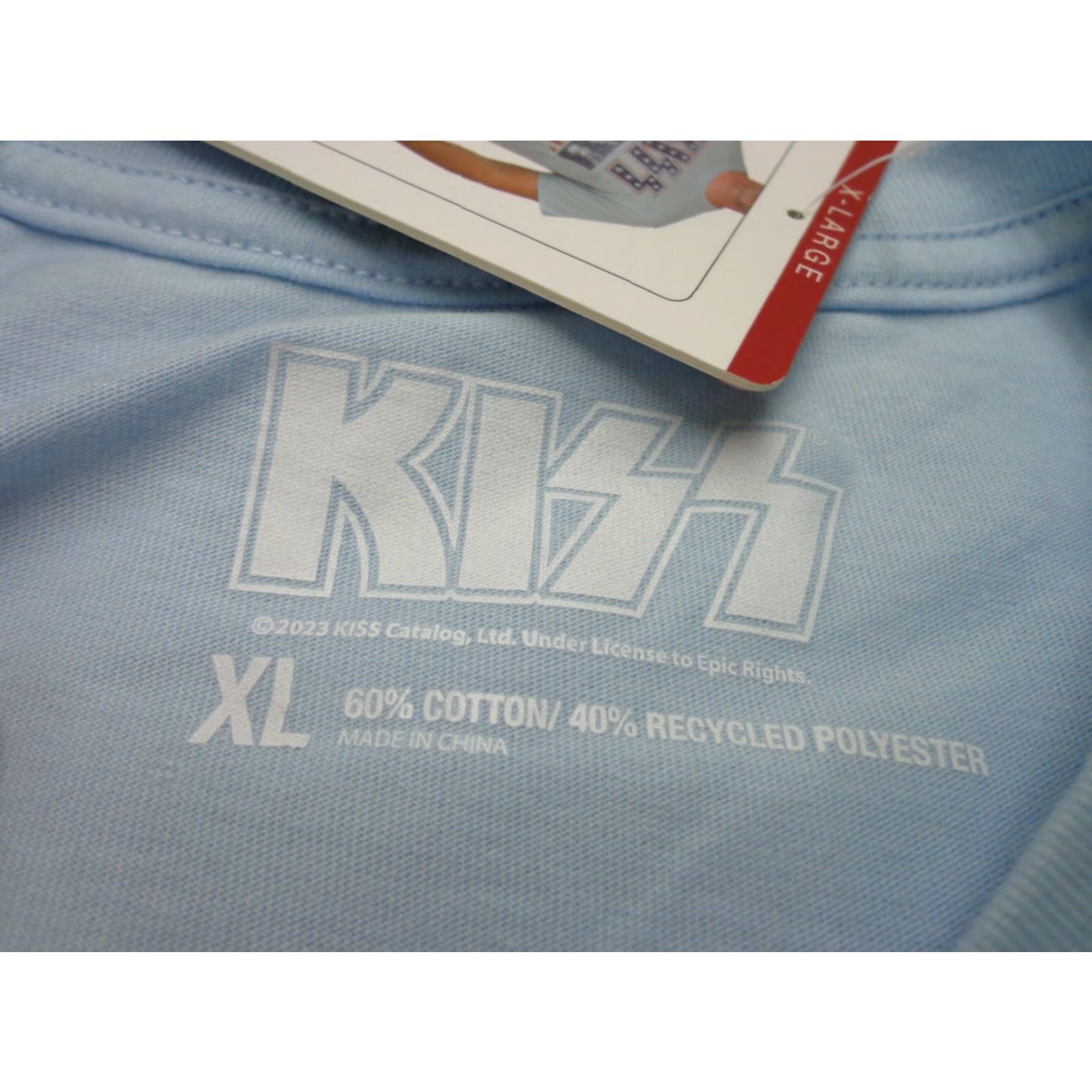 Vintage KISS T-Shirt Shirt XL Adult Regular Short Sleeve Round Neck Light Blue Cotton Blend Logo Music Size US XL / EU 56 / 4 - 3 Thumbnail