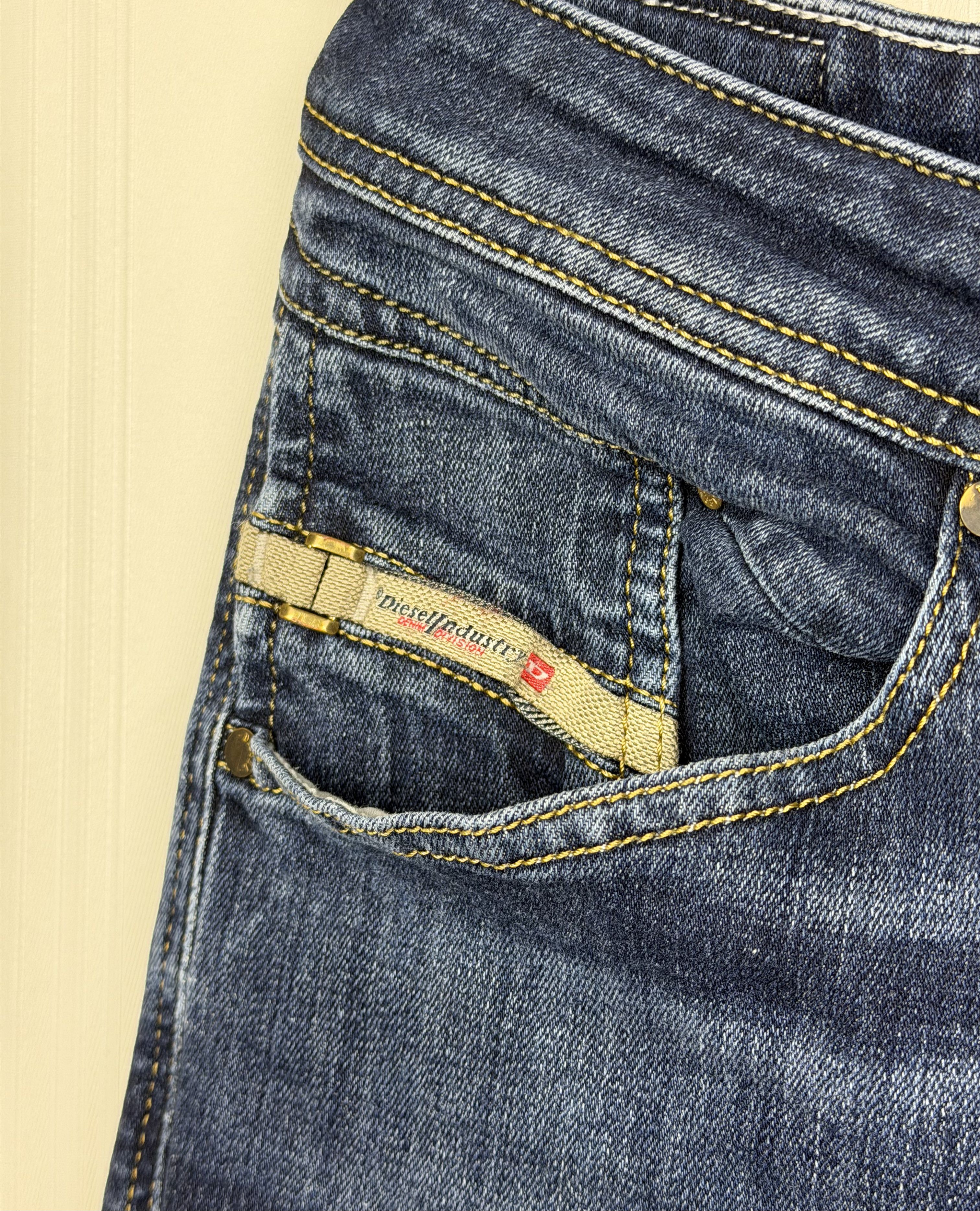 Diesel Diesel Belther Blue Jeans W30 Regular Tapered Size US 30 / EU 46 - 11 Thumbnail