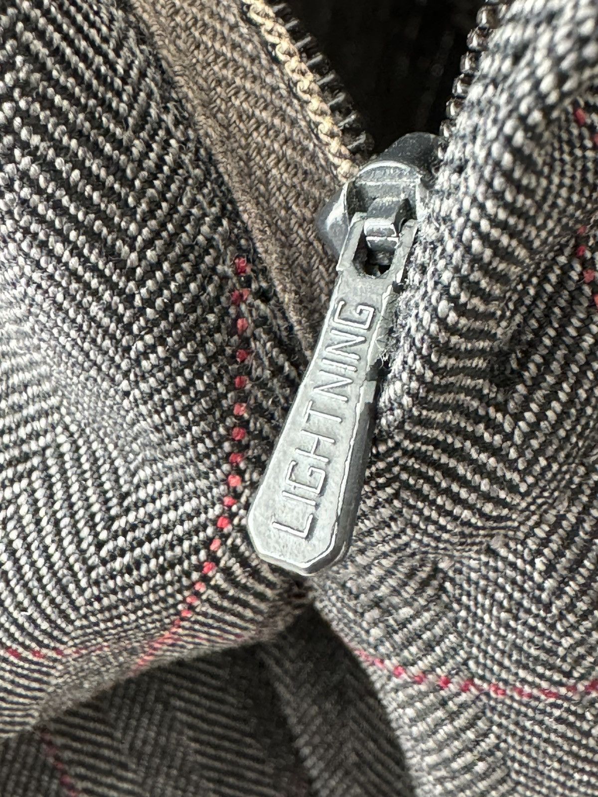 Vintage 1960s Austrian Style Single Breasted HBT Two Button Suit Size 42R - 11 Thumbnail