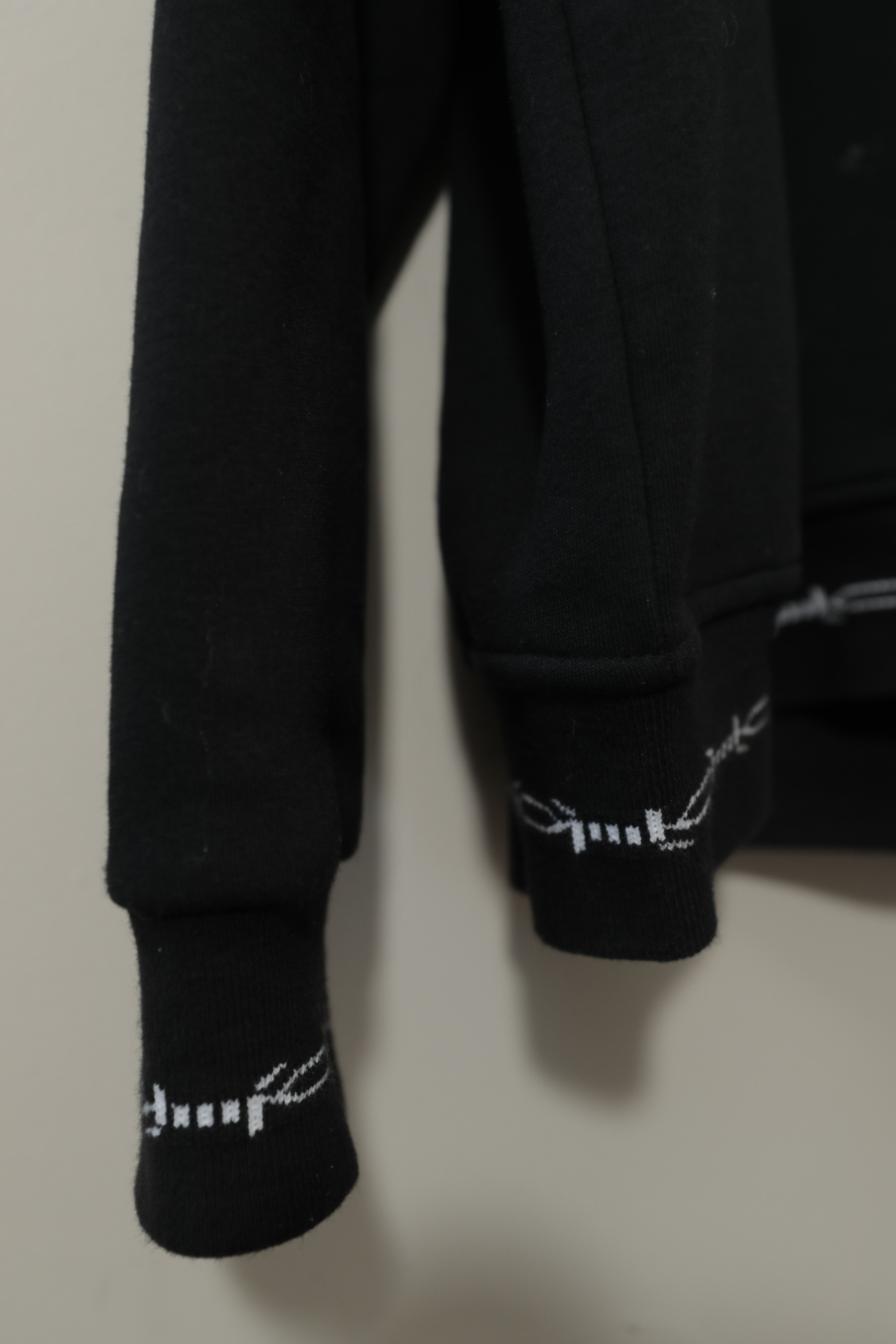 Other Bad Monday Barbed Cuff Black Crewneck Sweatshirt (XXL) Size US XXL / EU 58 / 5 - 4 Thumbnail