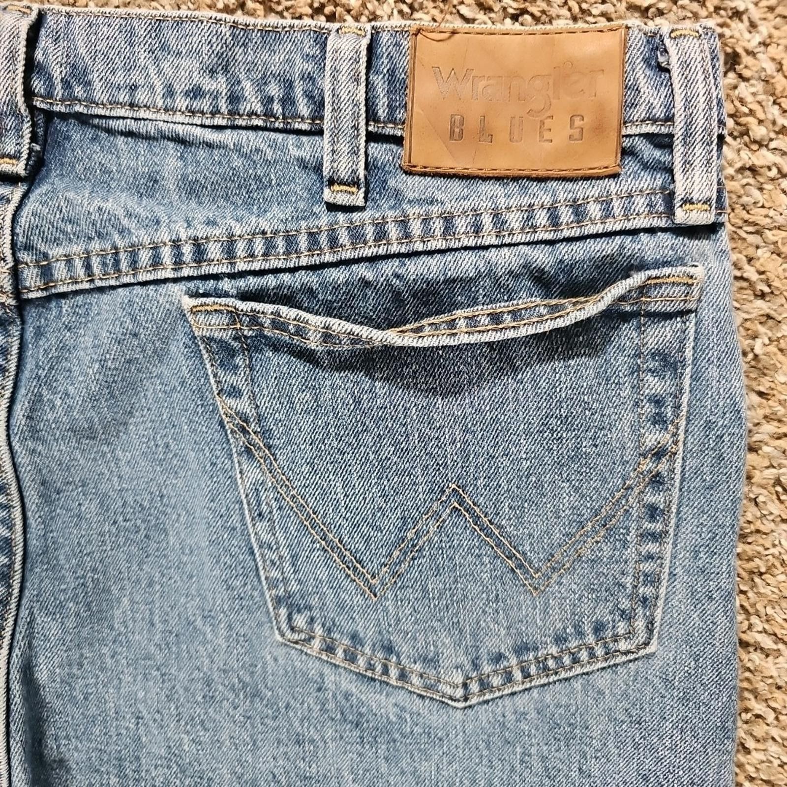 Wrangler Wrangler Blues 38x30 Straight Leg Jeans Size US 38 / EU 54 - 6 Thumbnail
