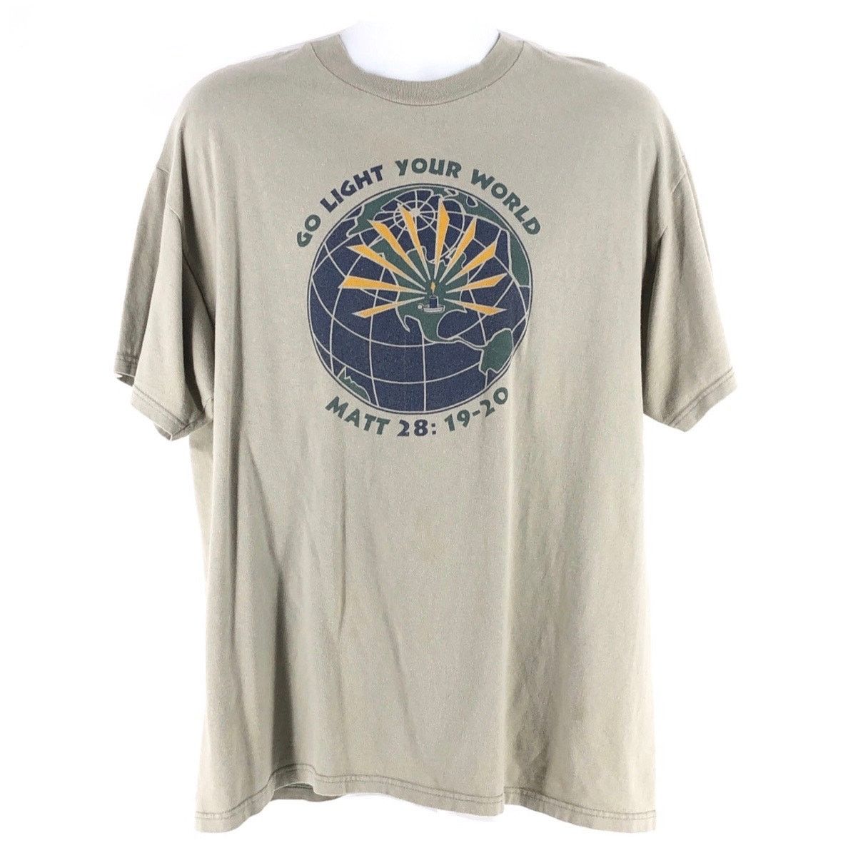 Hanes × Vintage Y2K Go Light Your World Matt 28: 19-20 tshirt Size US XL / EU 56 / 4 - 1 Thumbnail