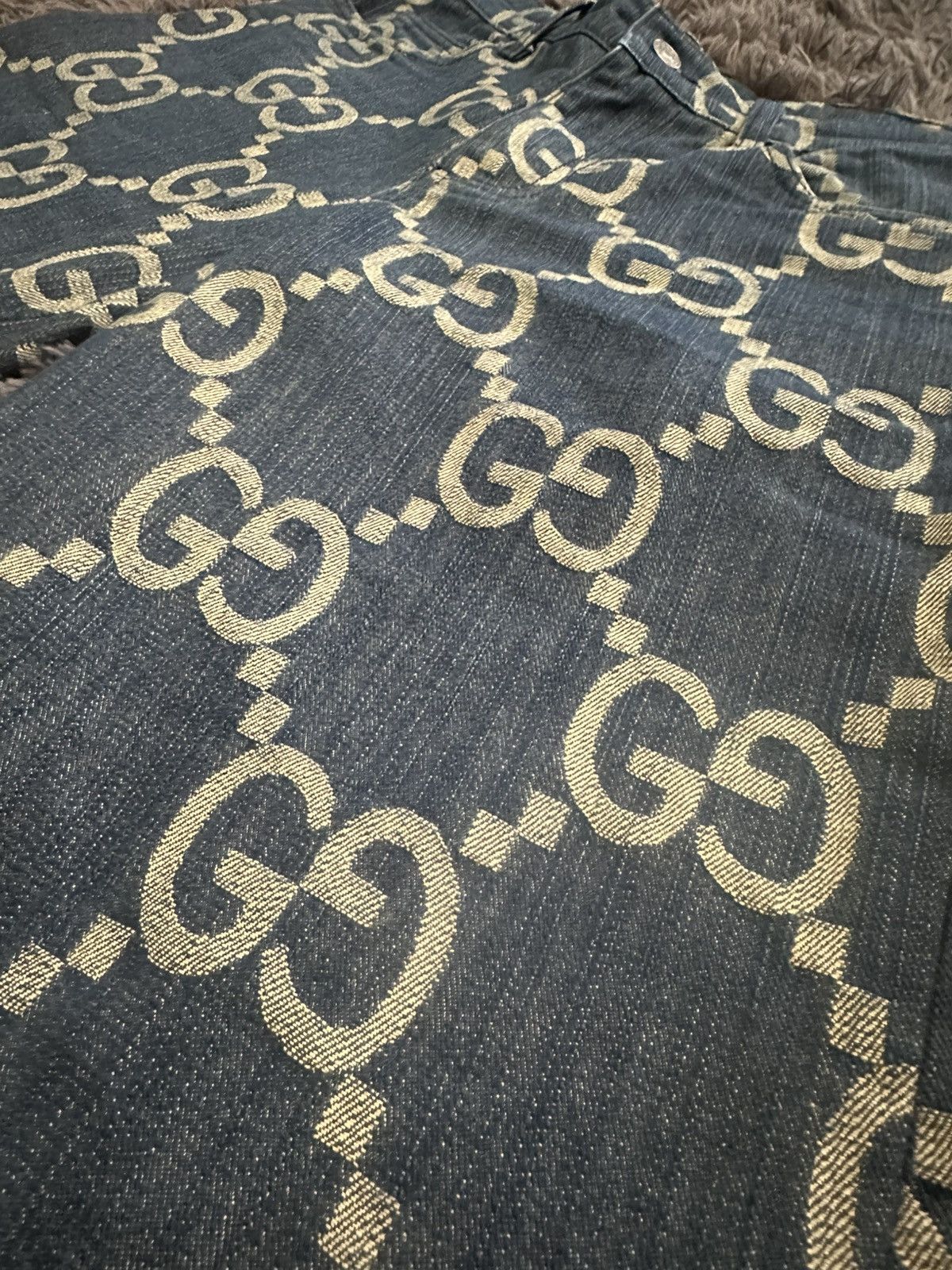 Gucci Gucci Monogram Denim Shorts Size US 30 / EU 46 - 2 Thumbnail