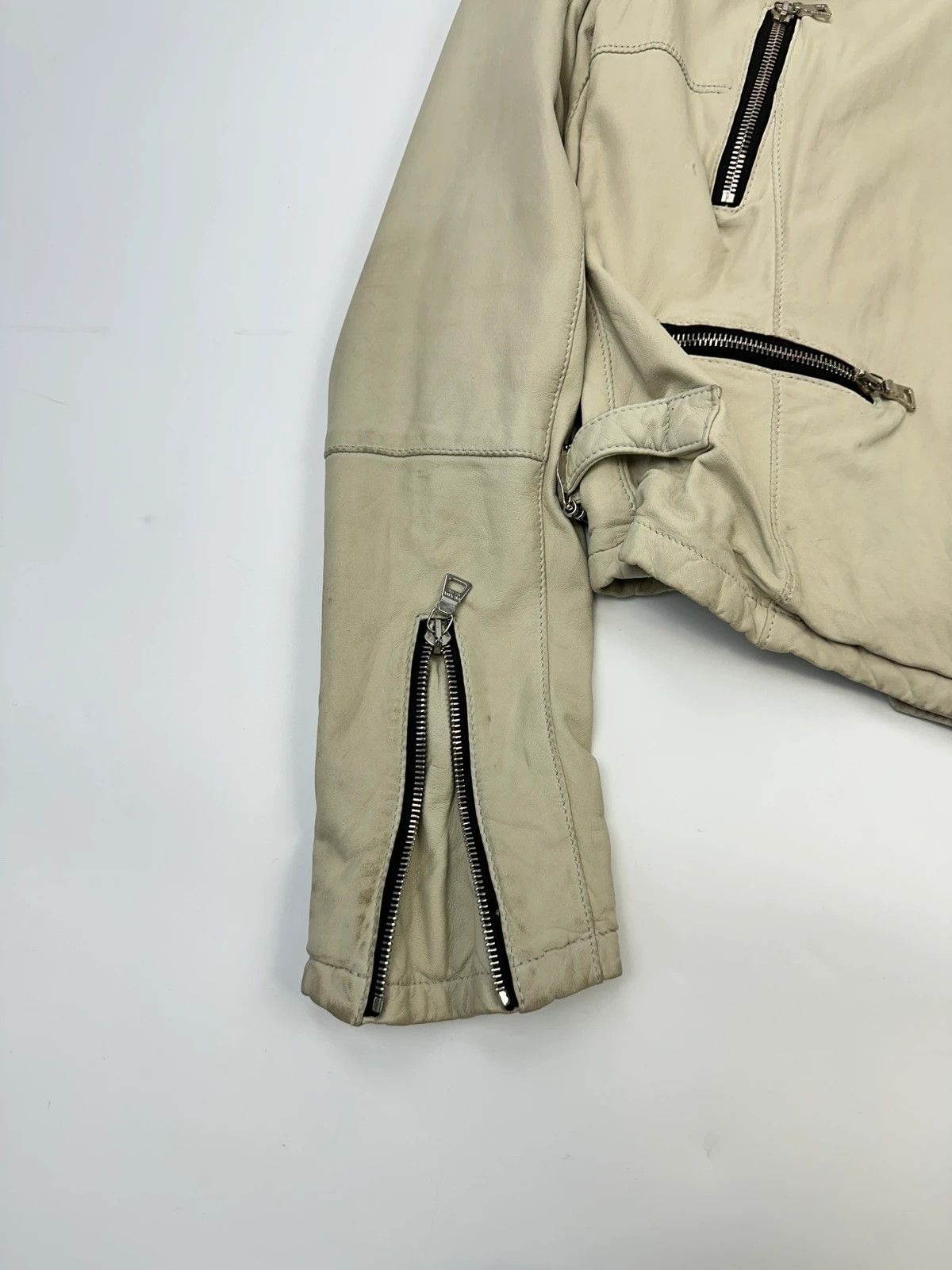 Prada Prada Sport FW02 Beige Perfecto Leather Multi Pocket Jacket Size M / US 6-8 / IT 42-44 - 6 Thumbnail