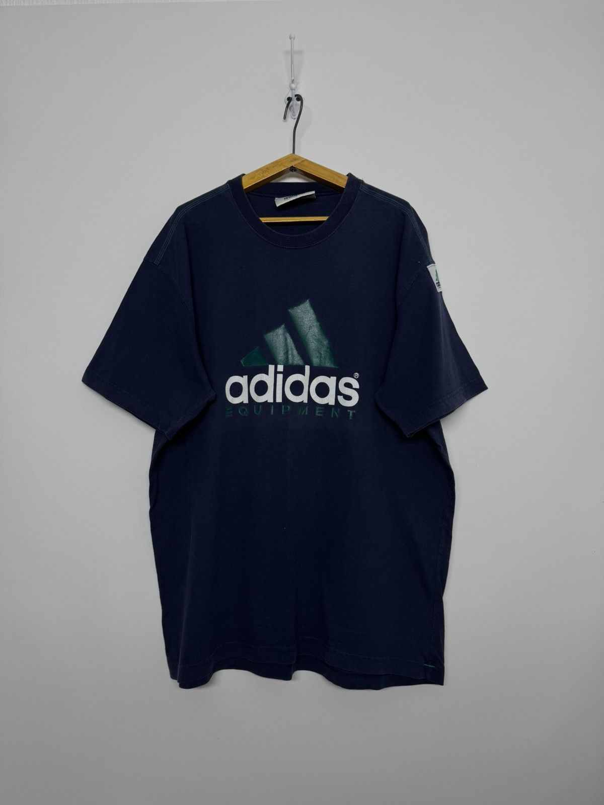 Adidas Adidas Equipment Vintage 90 s T-Shirt Size US L / EU 52-54 / 3 - 1 Thumbnail
