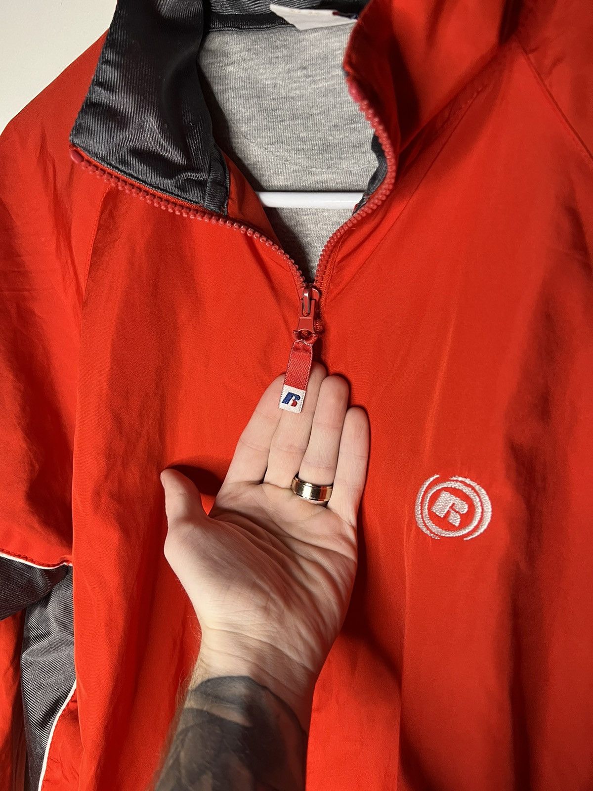 Russell Athletic × Vintage Vintage 90s Russell Athletic Windbreaker Jacket Size US XL / EU 56 / 4 - 2 Thumbnail