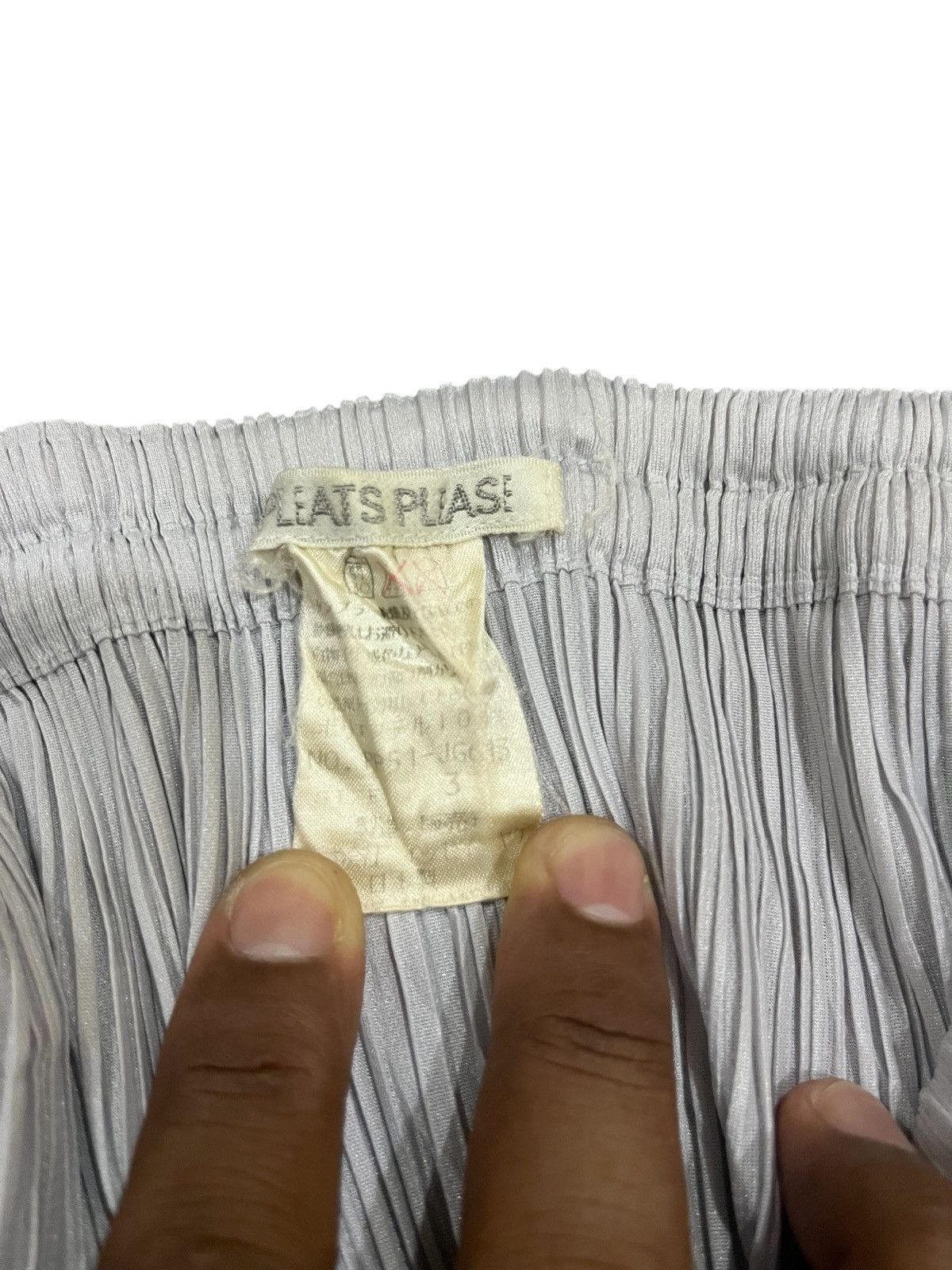 Pleats Please Issey Miyake ISSEY MIYAKE PLEATS PLEASE SKIRT SIZE 3 PP51-JG613 Size 24" / US 00 / IT 34 - 10 Thumbnail