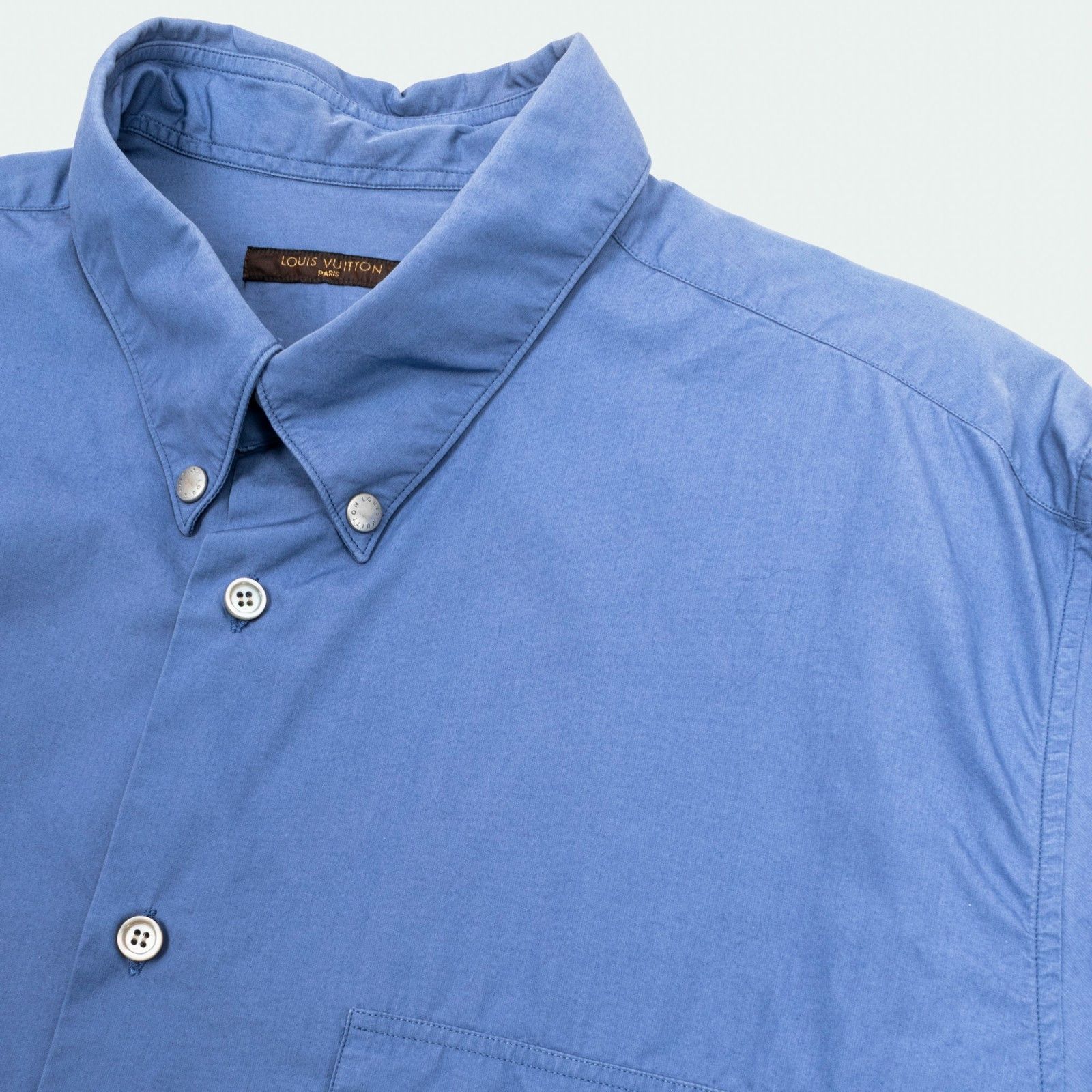 Louis Vuitton Louis Vuitton Men Shirt Casual Size L, S2070 Size US L / EU 52-54 / 3 - 4 Thumbnail