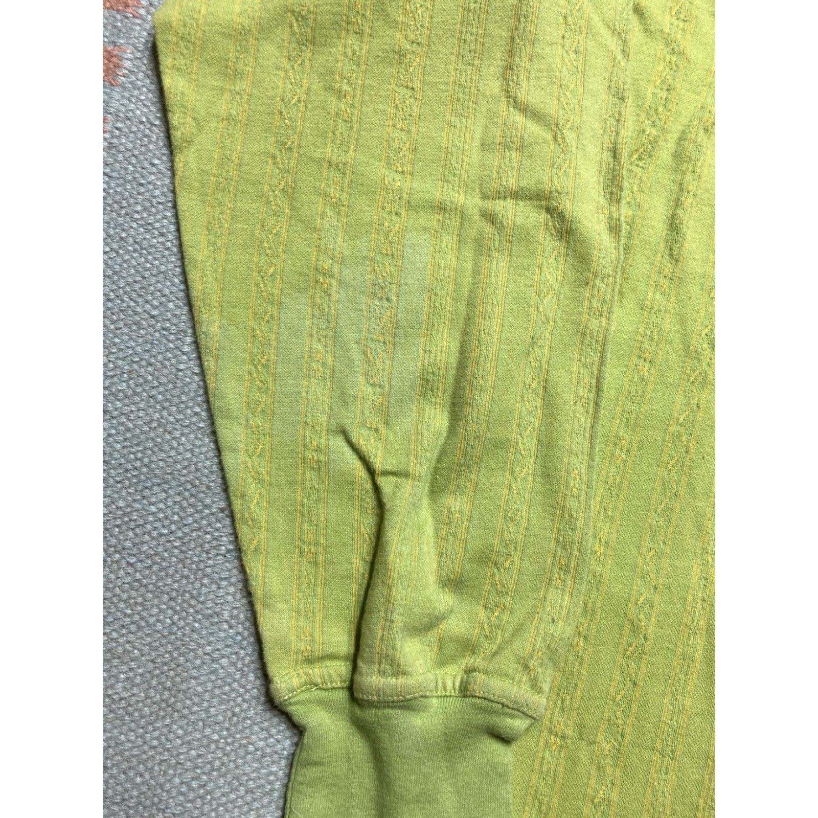 Izod VINTAGE Izod Polo Shirt Long Sleeve Men's Large Green 80s Knit Nylon Cotton Shirt Size US L / EU 52-54 / 3 - 6 Thumbnail