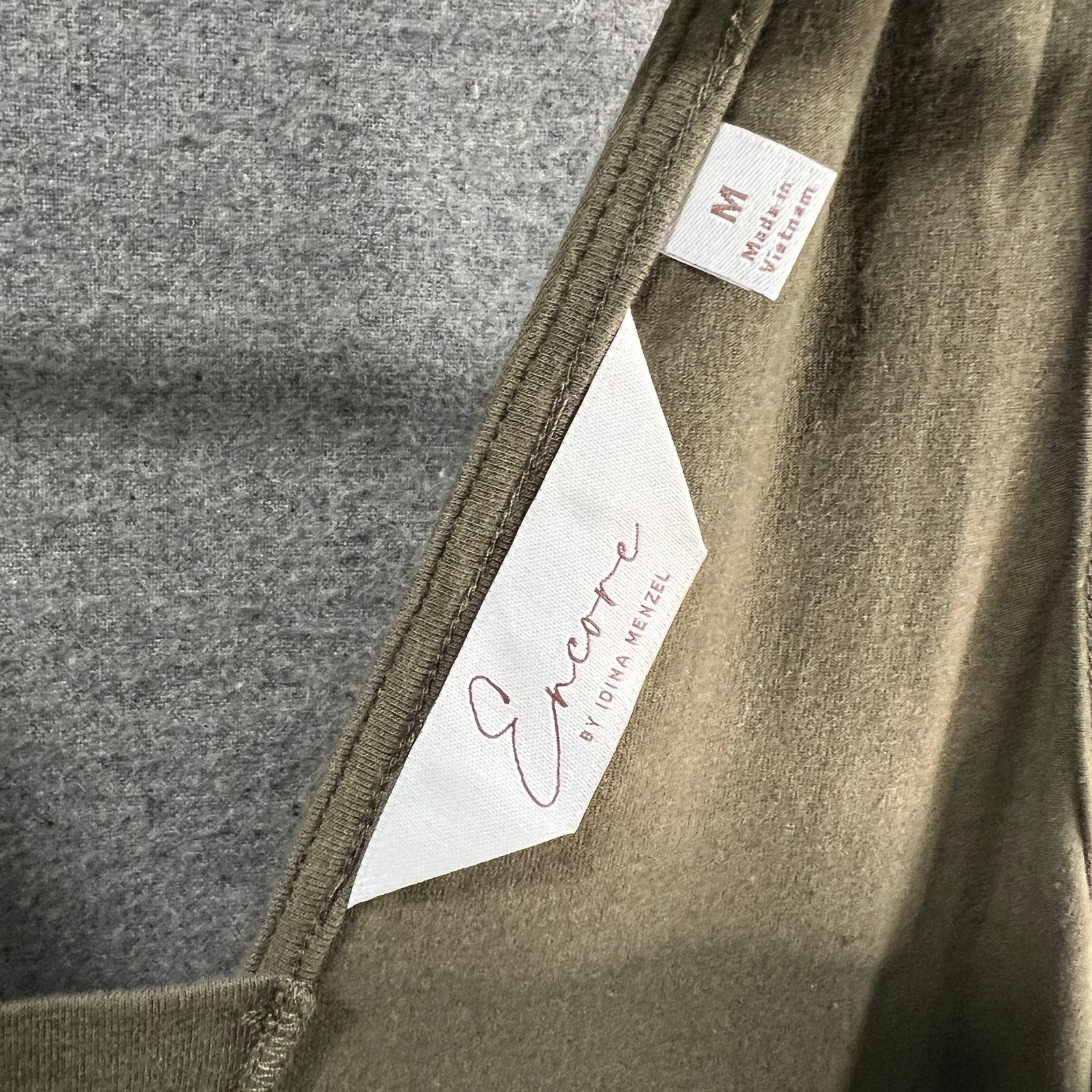 Other Encore by Idina Menzel Regular V-Neck Size M / US 6-8 / IT 42-44 - 4 Thumbnail