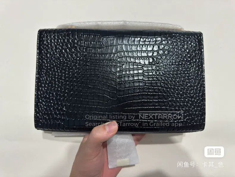 Saint Laurent Paris Saint Laurent Paris Fringed Embossed Chain Bag Crossbody Size ONE SIZE - 6 Thumbnail