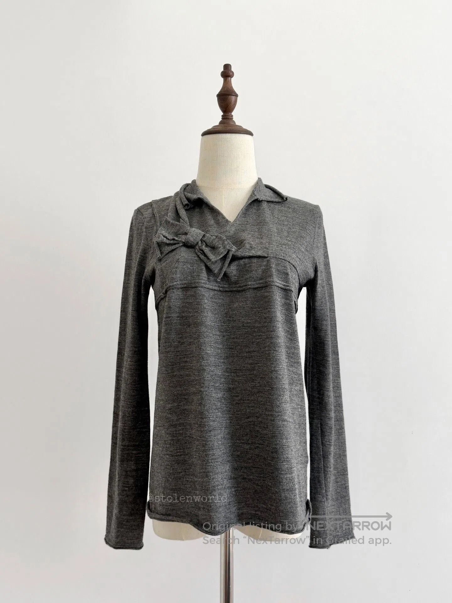 Comme des Garcons gray wool top with bow detail. Size M / US 6-8 / IT 42-44 - 5 Thumbnail