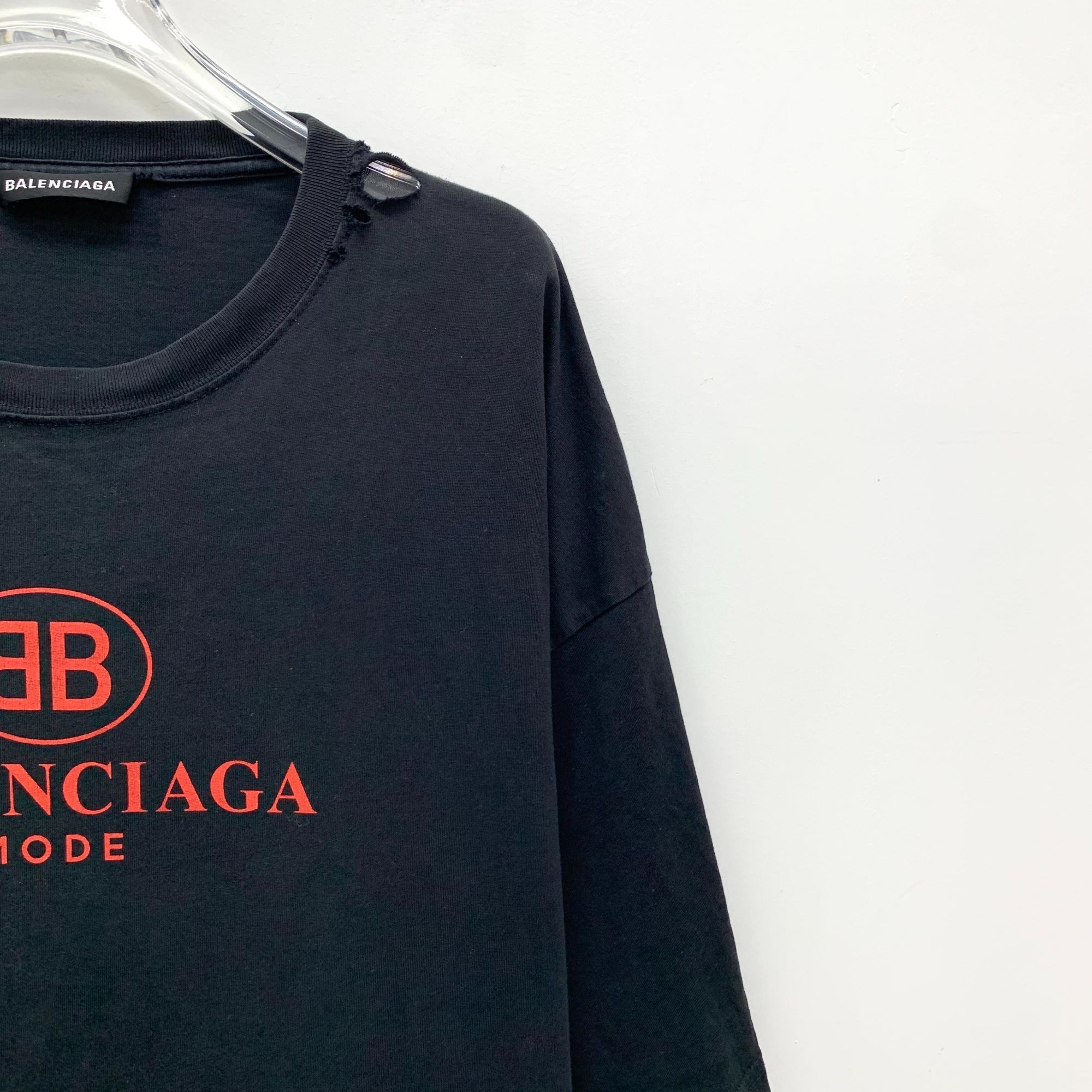 Balenciaga Balenciaga Black Logo Printed Cotton Round-Neck Short-Sleeve Size US L / EU 52-54 / 3 - 7 Thumbnail