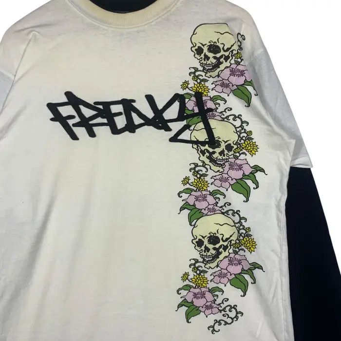 Vintage Vintage FREAKY MASSIVE Y2K Bones Floral Raglan Tee Shirt Size XL / US 12-14 / IT 48-50 - 2 Thumbnail