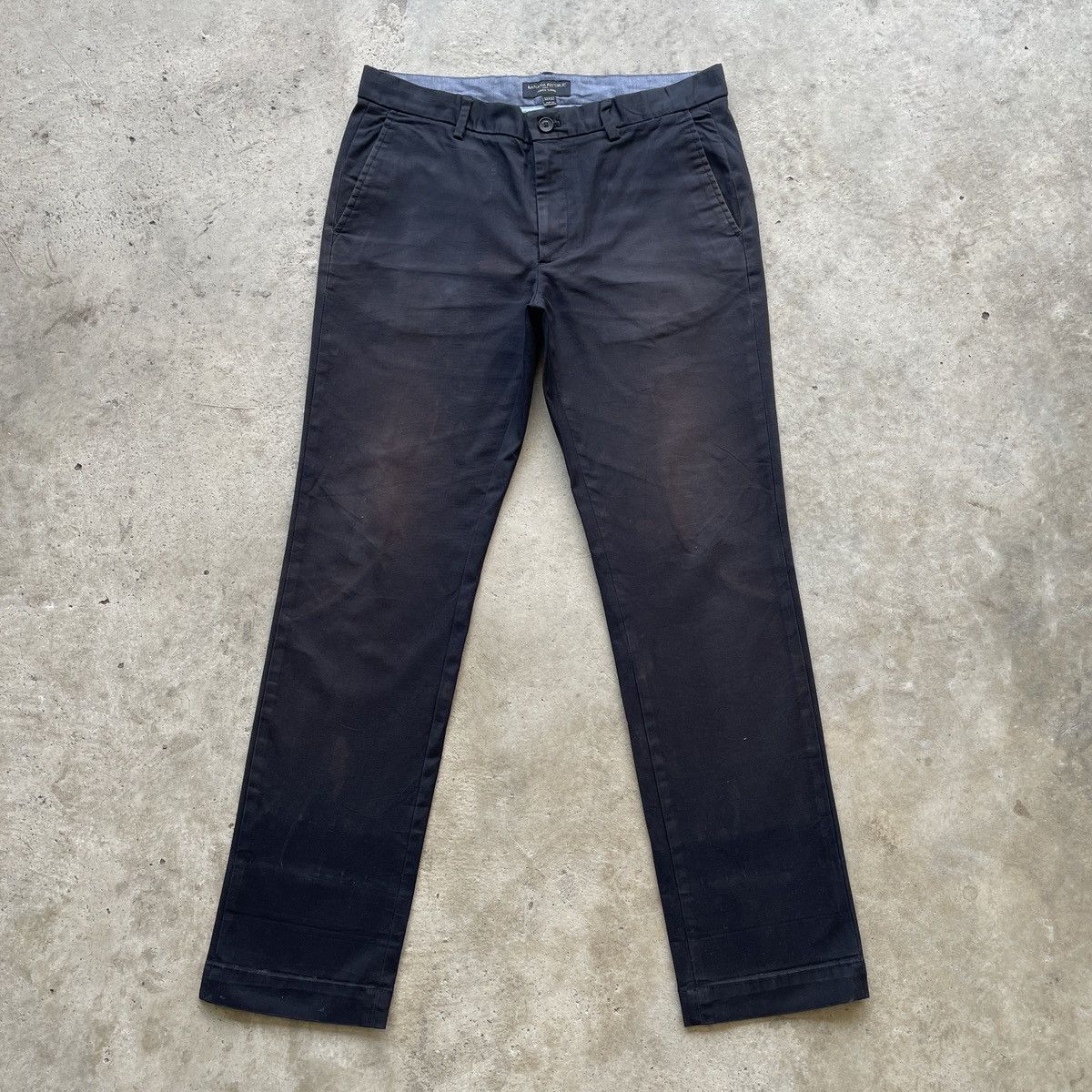 Banana Republic Vintage Banana Republic Black Faded Chinos Trousers Pants Size US 33 - 1 Thumbnail