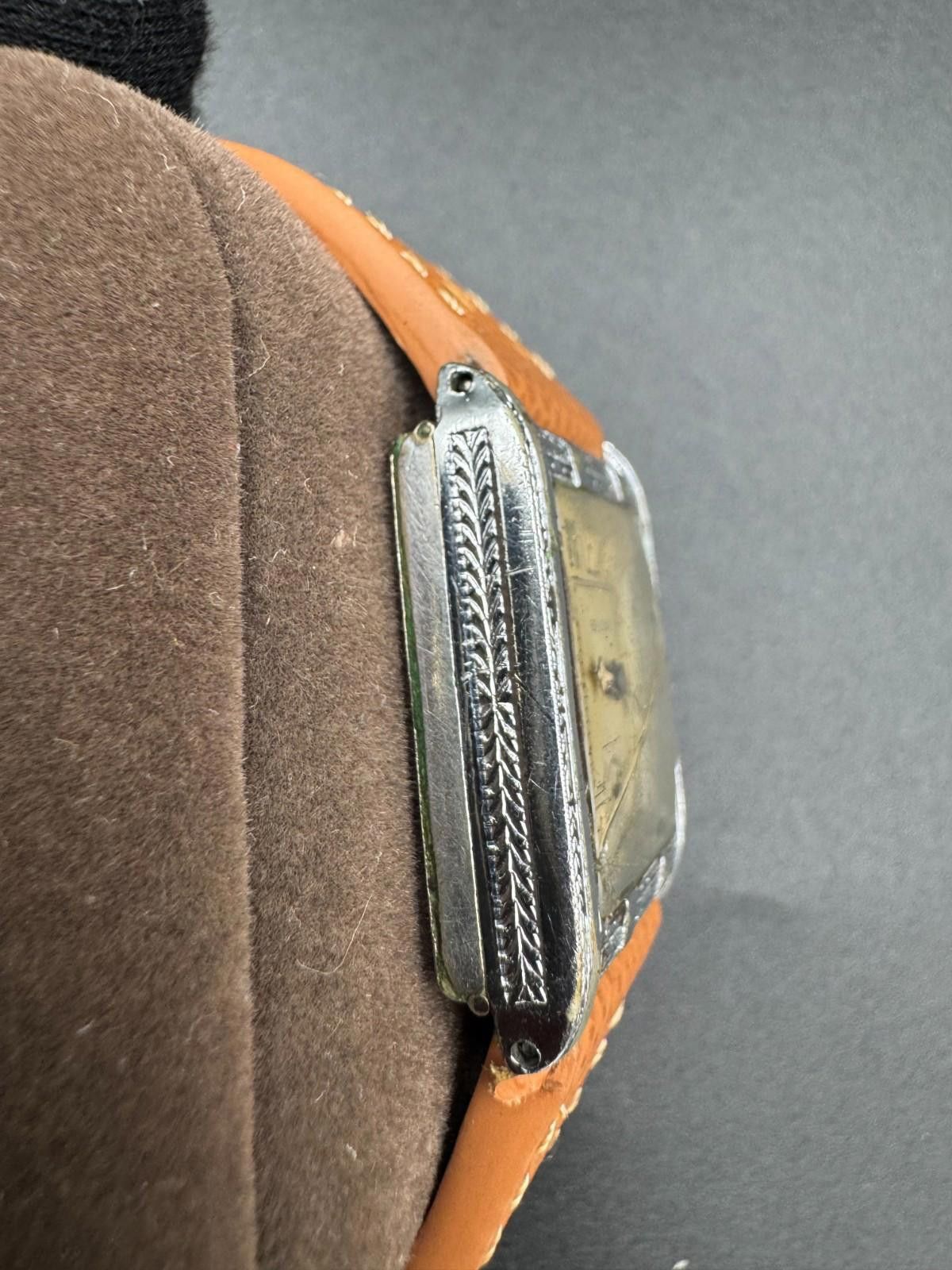 Bulova Vintage 1930s Bulova Engraved Tank Pat Jan 11 1927 17J Swiss Size ONE SIZE - 6 Thumbnail
