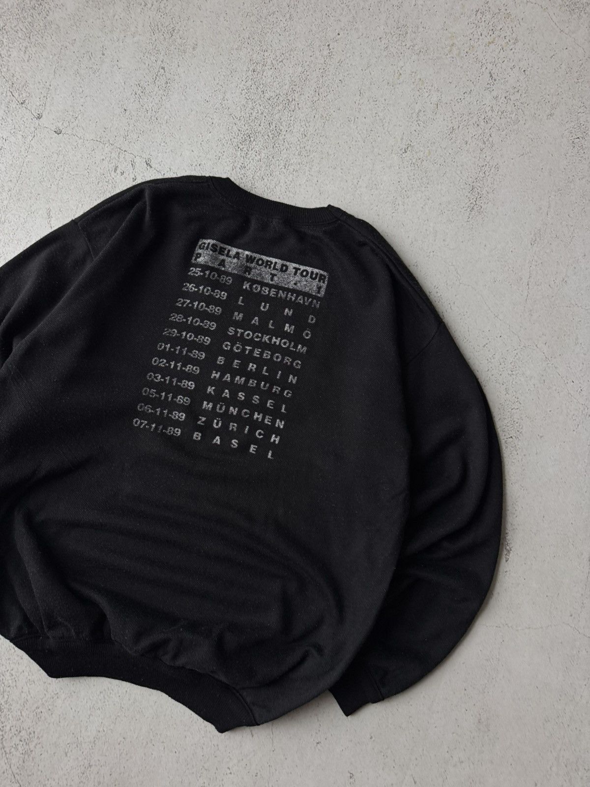 Band Tees Pankow Gisela Vintage Rare 1989 World Tour Sweatshirt Size US XL / EU 56 / 4 - 7 Thumbnail