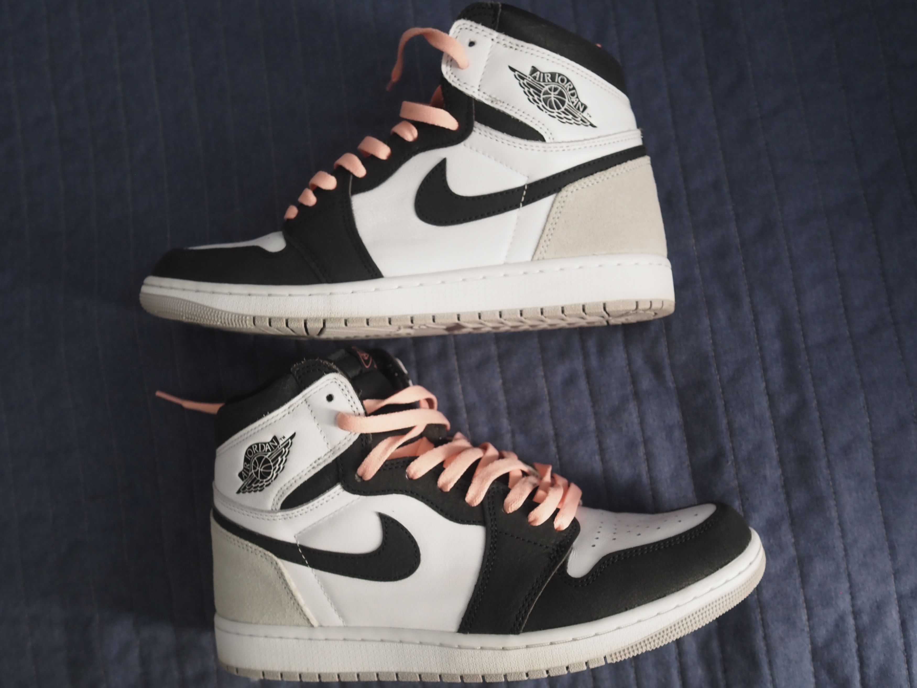 Jordan Brand Jordan 1 Retro High OG Bleached Coral Size US 10.5 / EU 43-44 - 5 Thumbnail