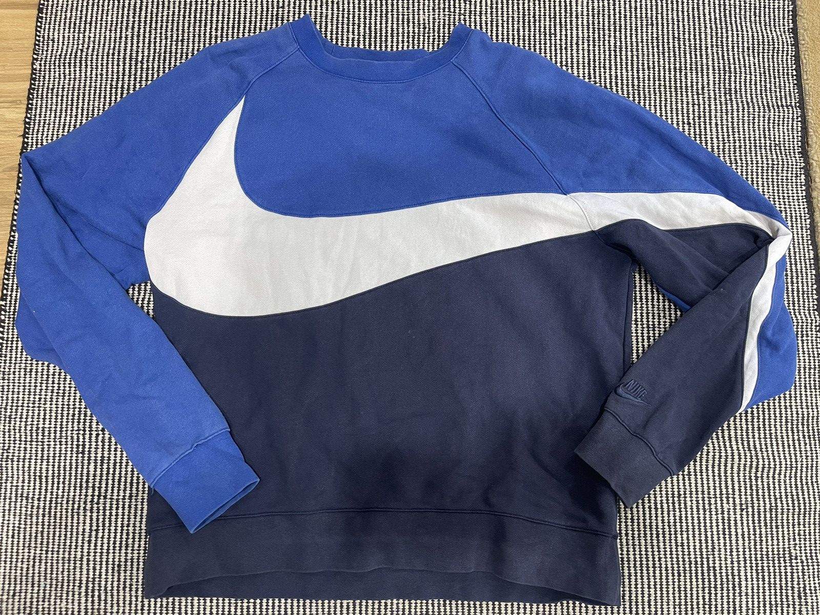 Nike Nike big swoosh Size US M / EU 48-50 / 2 - 1 Thumbnail