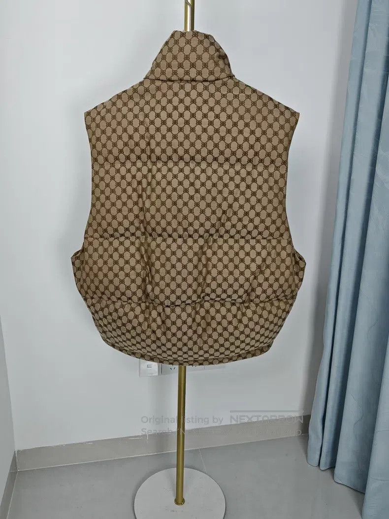 Balenciaga Balenciaga Printed Puffer Vest Size XS / US 0-2 / IT 36-38 - 2 Thumbnail