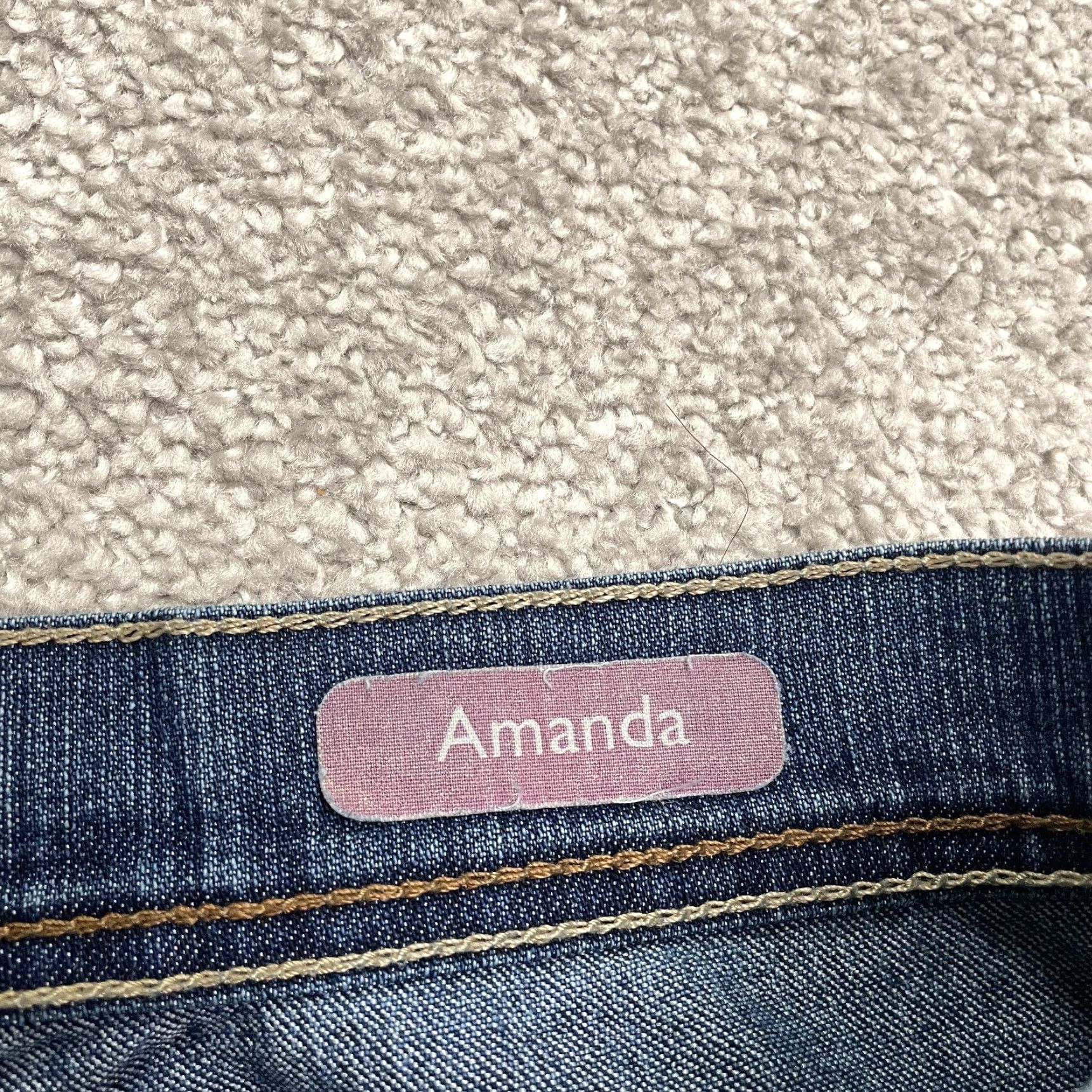 Gloria Vanderbilt VINTAGE Gloria Vanderbilt Amanda Denim Jeans Womens 16 Blue Medium Wash Straight 36x28.5 Women's Jeans Slim Fit? Size 38" / US 16 / IT 52 - 7 Thumbnail