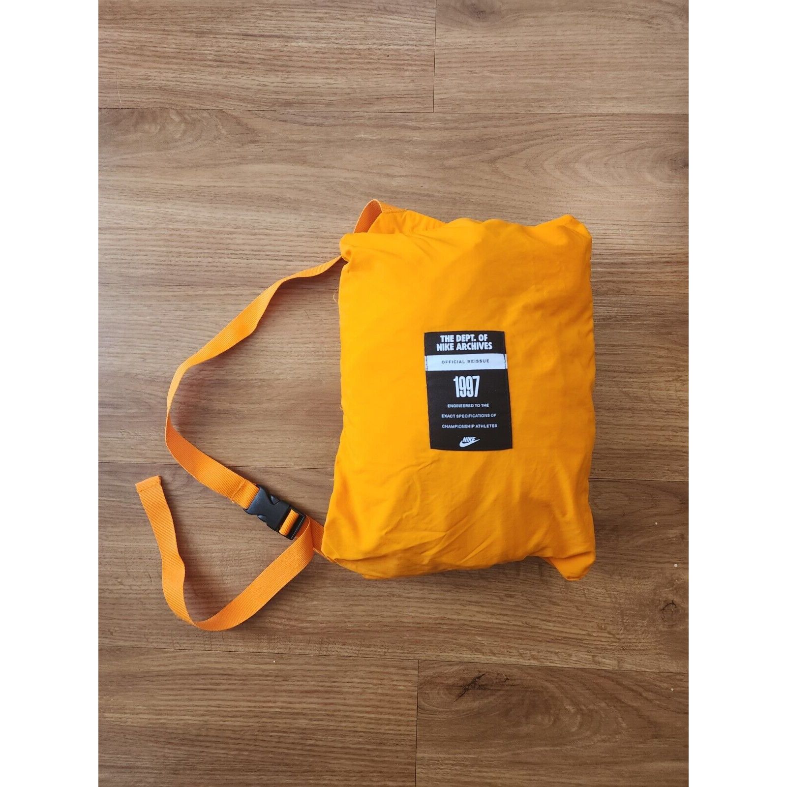 Nike Nike Sportswear Hooded Woven Jacket Bag 1997 Bright Ceramic Size US M / EU 48-50 / 2 - 5 Thumbnail