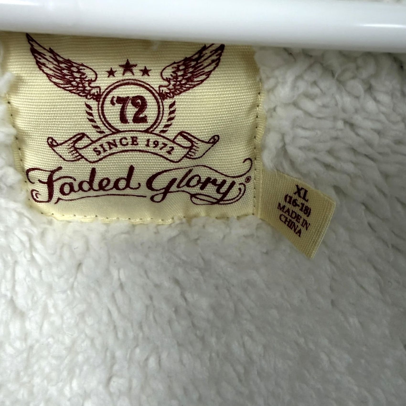 Faded Glory Faded Glory Jacket XL Urban Camel Fleece Hooded Sherpa Lined Short Jacket Women Casual Fall Winter Cabincore Granola Girl Style Shirt/Coat (no N/A) Size XL / US 12-14 / IT 48-50 - 6 Thumbnail