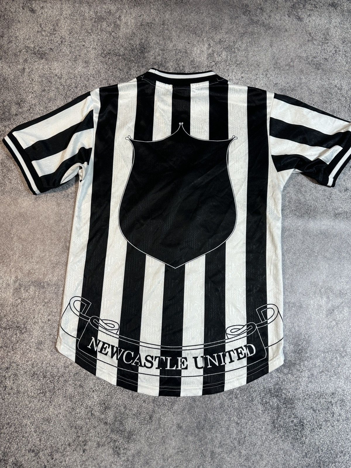 Adidas × Vintage Vintage New Castle soccer jersey logo Blokecore Rare VTg Size US S / EU 44-46 / 1 - 3 Thumbnail